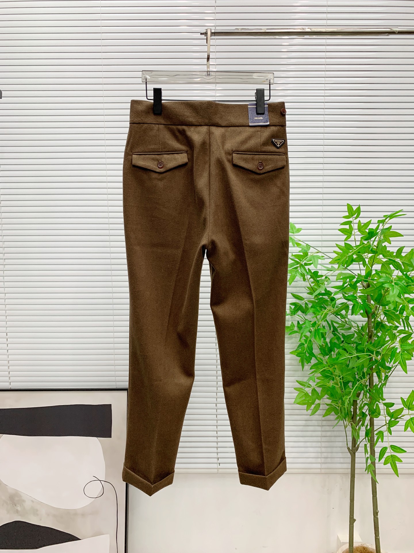P普拉达🔥🔥毛呢西裤2025ss秋冬【新品】官网同步有售，男士高端商务休闲毛呢西裤，高端进口面料，带弹力