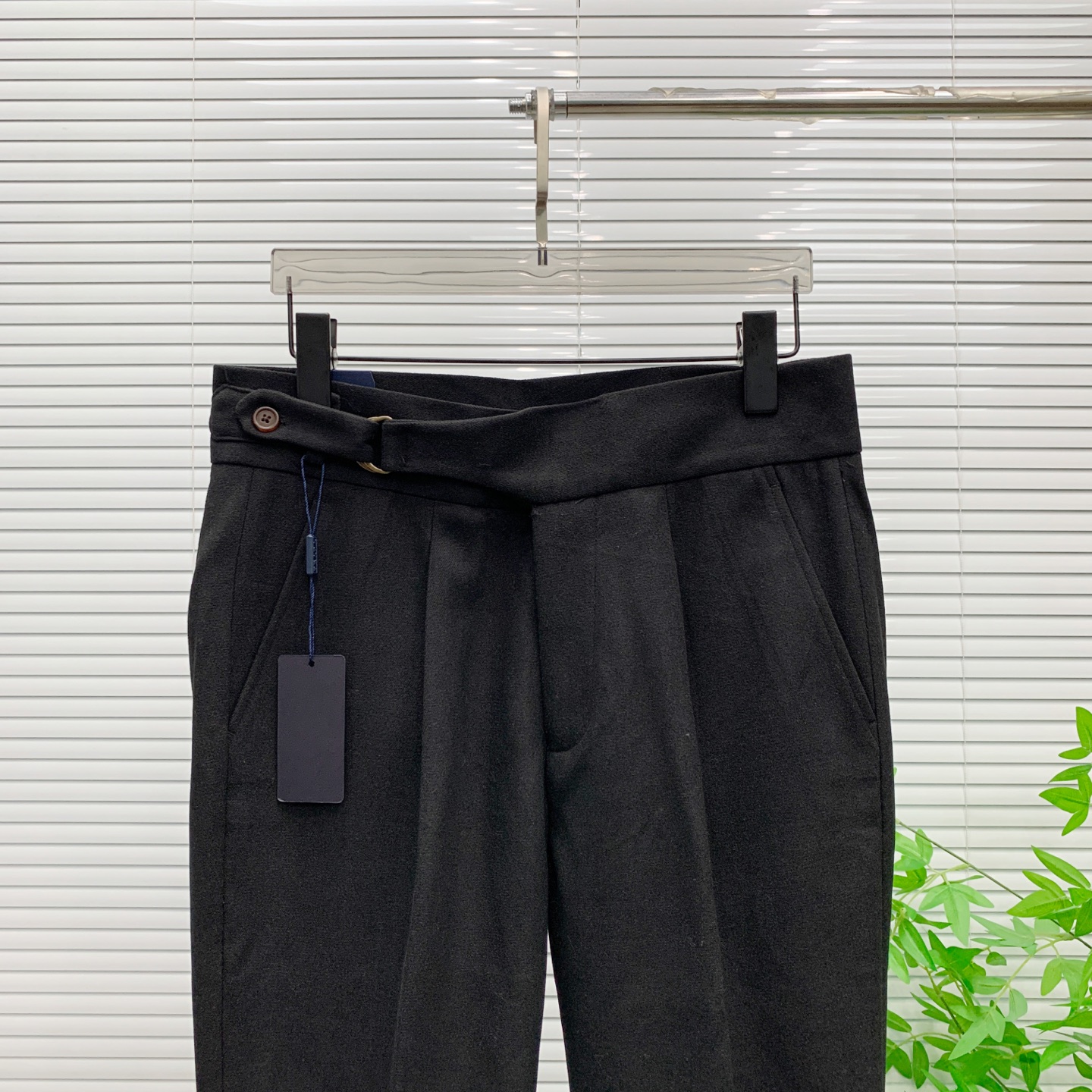 P普拉达🔥🔥毛呢西裤2025ss秋冬【新品】官网同步有售，男士高端商务休闲毛呢西裤，高端进口面料，带弹力