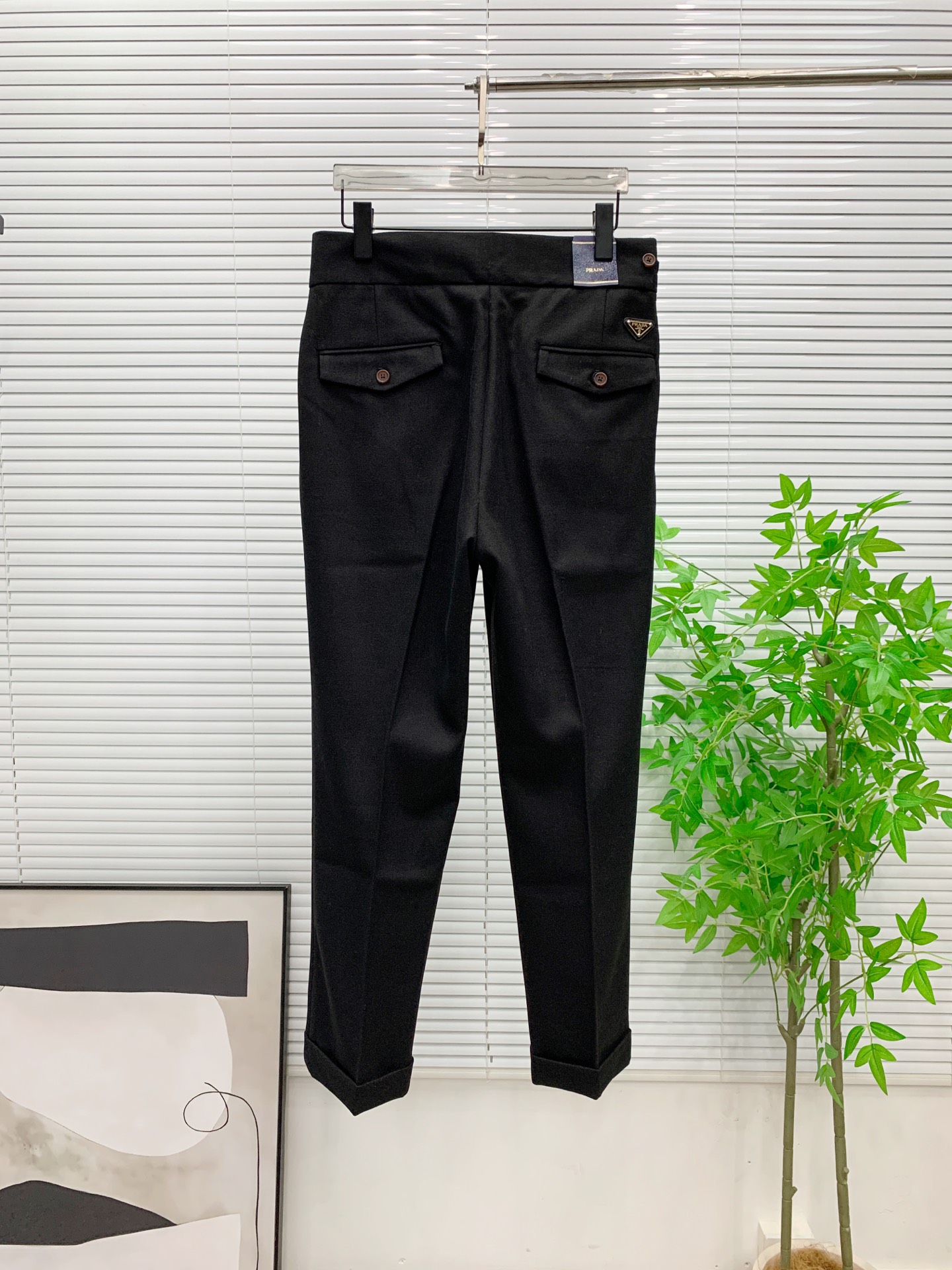 P普拉达🔥🔥毛呢西裤2025ss秋冬【新品】官网同步有售，男士高端商务休闲毛呢西裤，高端进口面料，带弹力