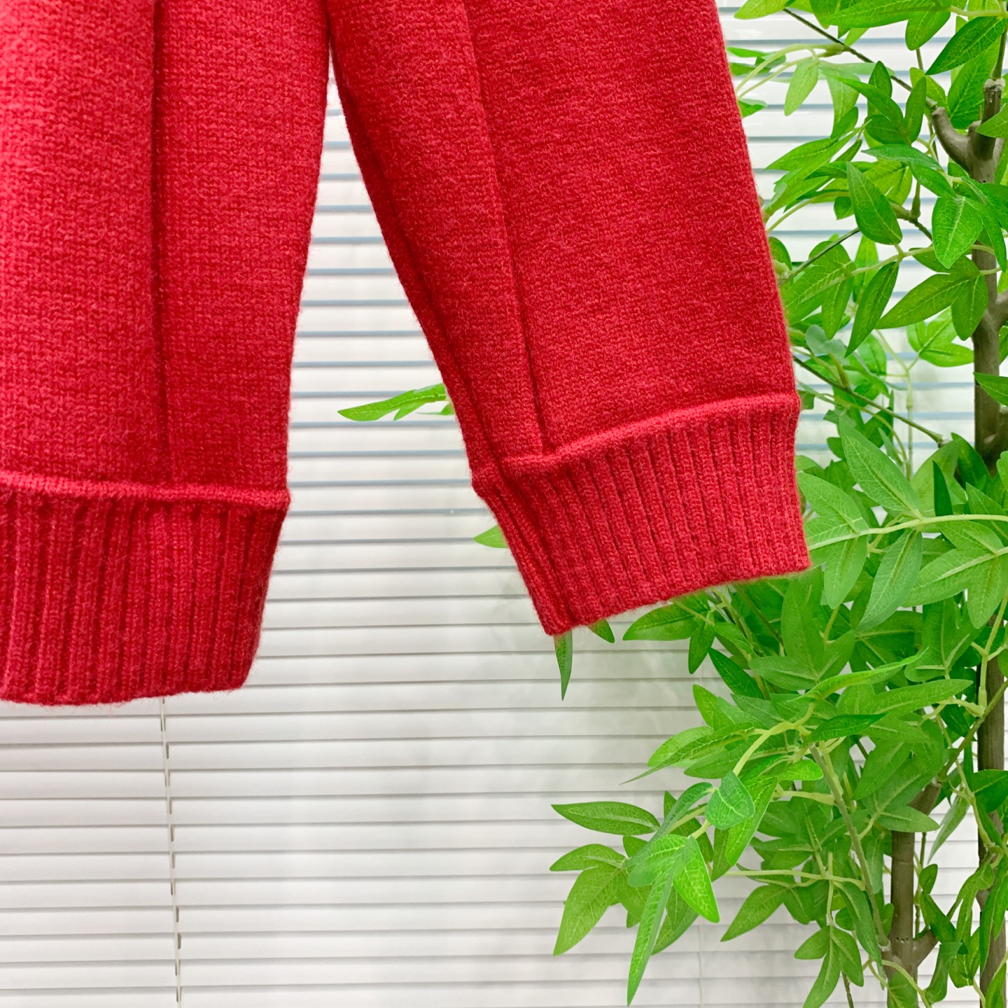 🌹LP🆕 【新品】秋冬新款针织羊毛开衫 高品质意大利进口羊毛混纺面料，高密度针织，时尚百搭毛衣，帅气十足