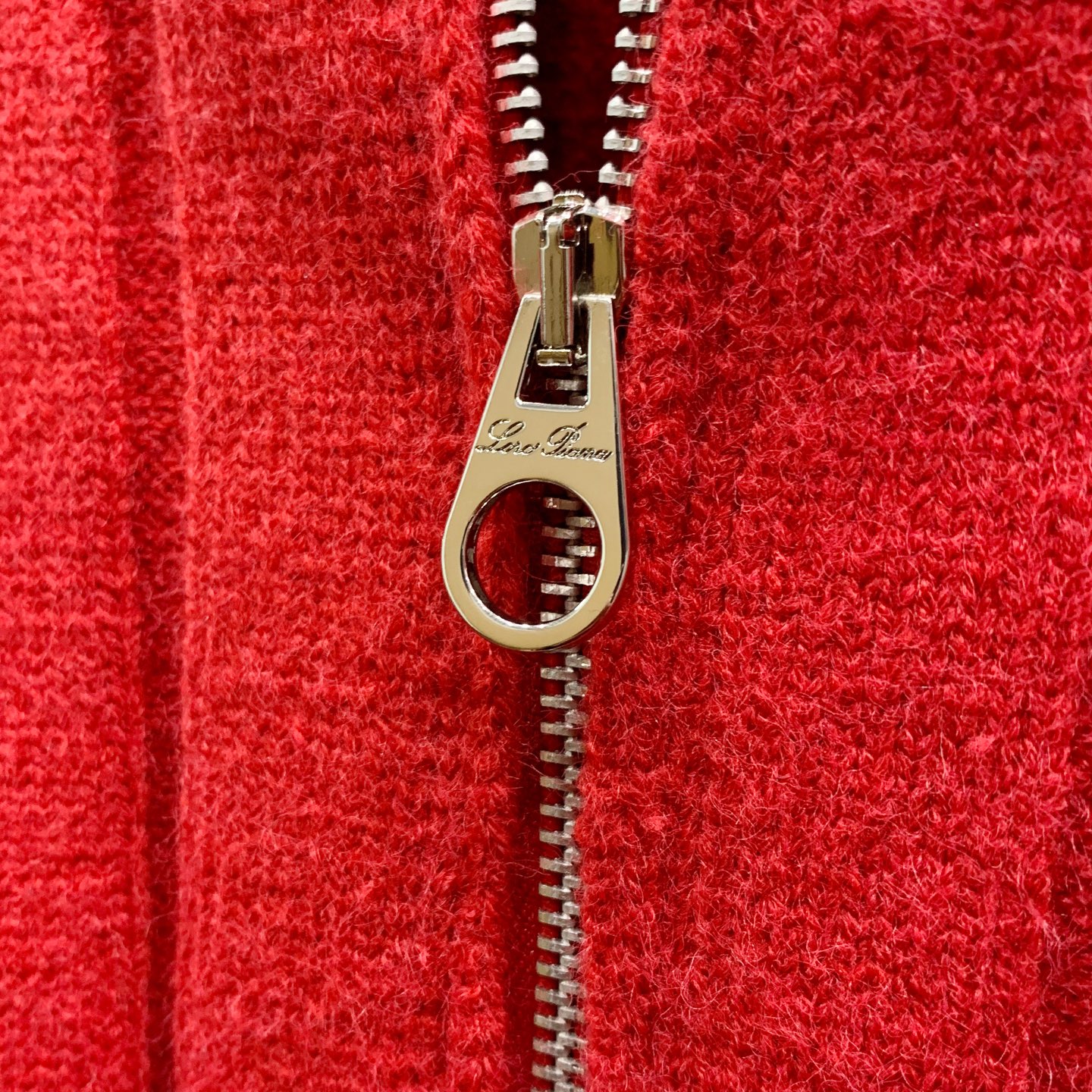 🌹LP🆕 【新品】秋冬新款针织羊毛开衫 高品质意大利进口羊毛混纺面料，高密度针织，时尚百搭毛衣，帅气十足