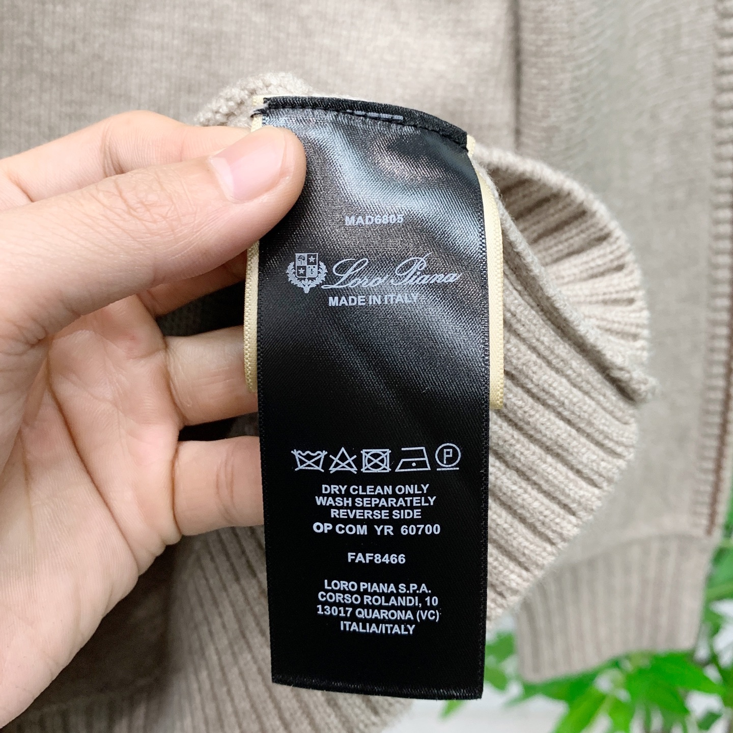 🌹LP🆕【新品】秋冬新款针织羊毛开衫 高品质意大利进口羊毛混纺面料，高密度针织，时尚百搭毛衣，帅气十足。