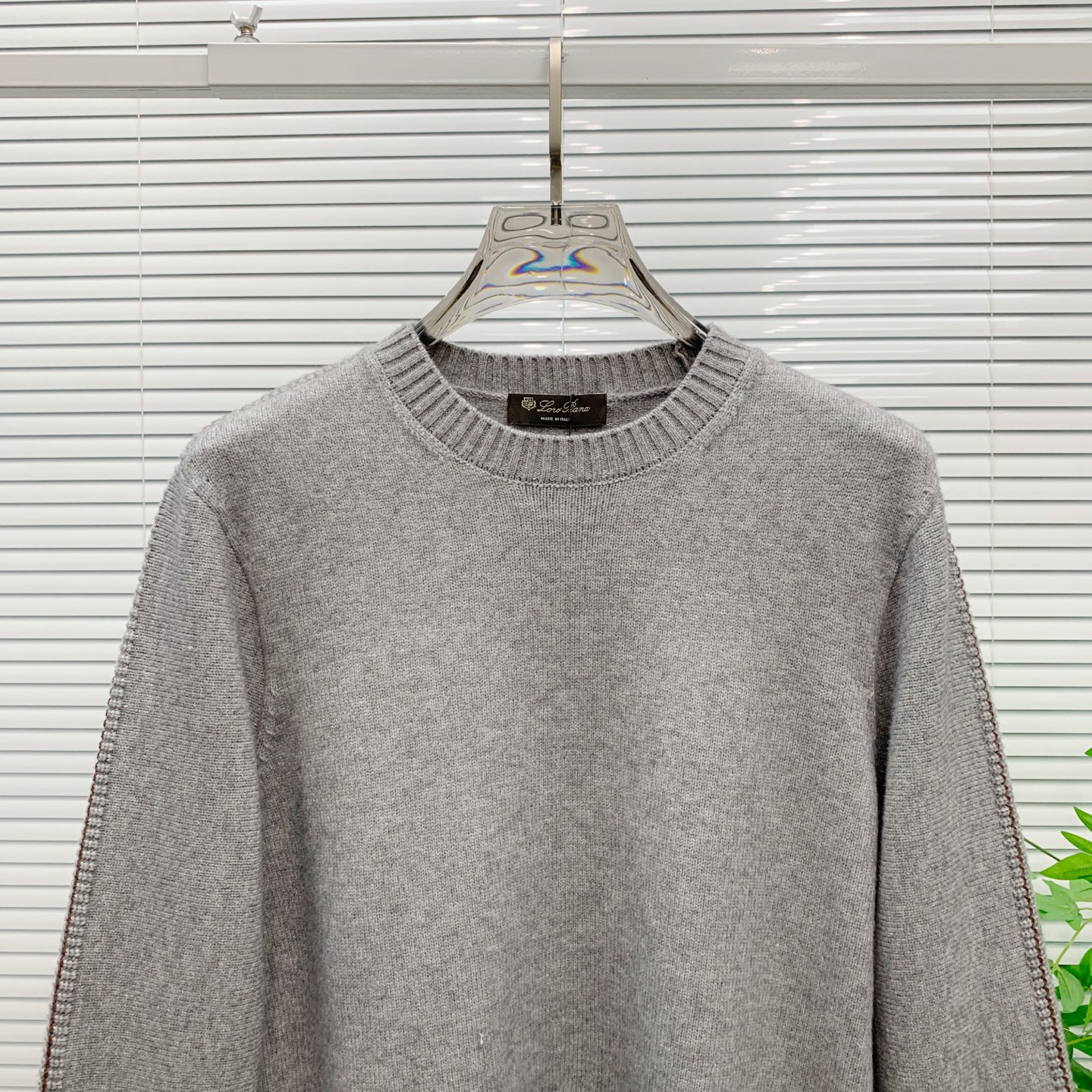 🌹LP🆕【新品】秋冬新款针织羊毛开衫 高品质意大利进口羊毛混纺面料，高密度针织，时尚百搭毛衣，帅气十足。