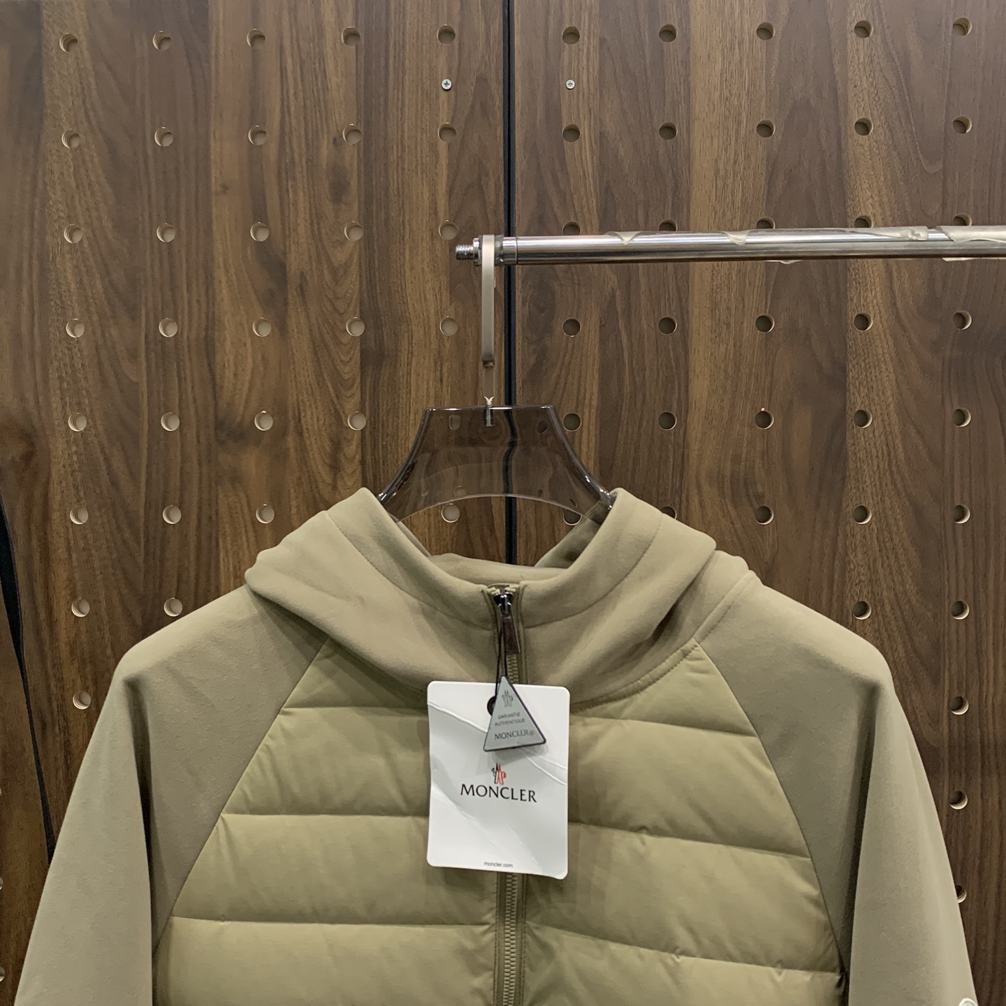 P蒙口25ss秋冬新款🆕鹅绒羽绒服原版1:1订制五金配件全进口原版定制 欢迎专柜对比 绝对的高品质 采用