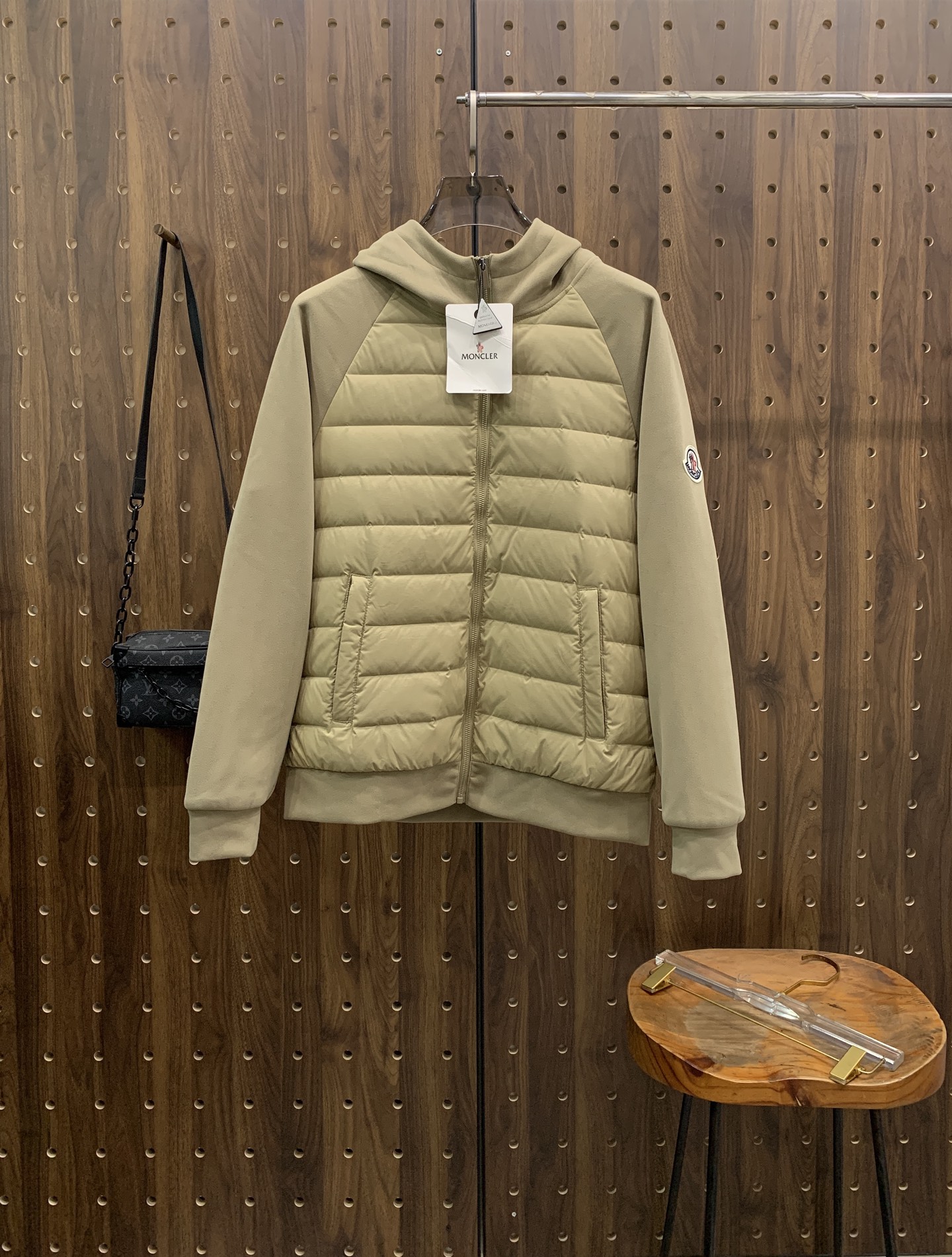 P蒙口25ss秋冬新款🆕鹅绒羽绒服原版1:1订制五金配件全进口原版定制 欢迎专柜对比 绝对的高品质 采用