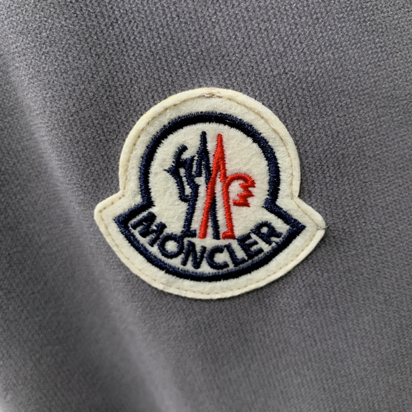 P蒙口25ss秋冬新款🆕鹅绒羽绒服原版1:1订制五金配件全进口原版定制 欢迎专柜对比 绝对的高品质 采用