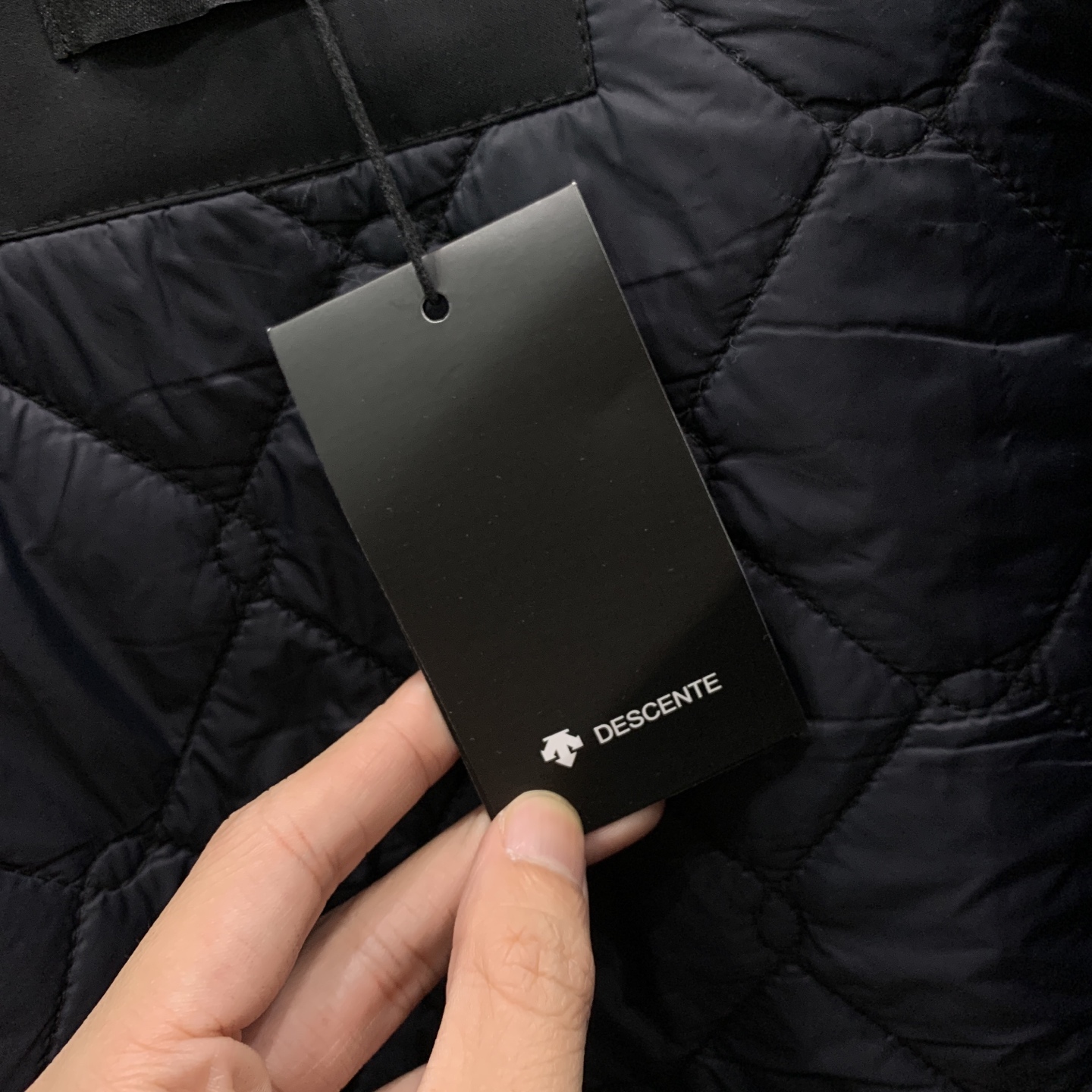 P迪桑特棉服25ss早秋【新品】秋冬专柜新款休闲棉服外套！超前卫设计风格 细腻舒适 穿着非常轻便不易起皱