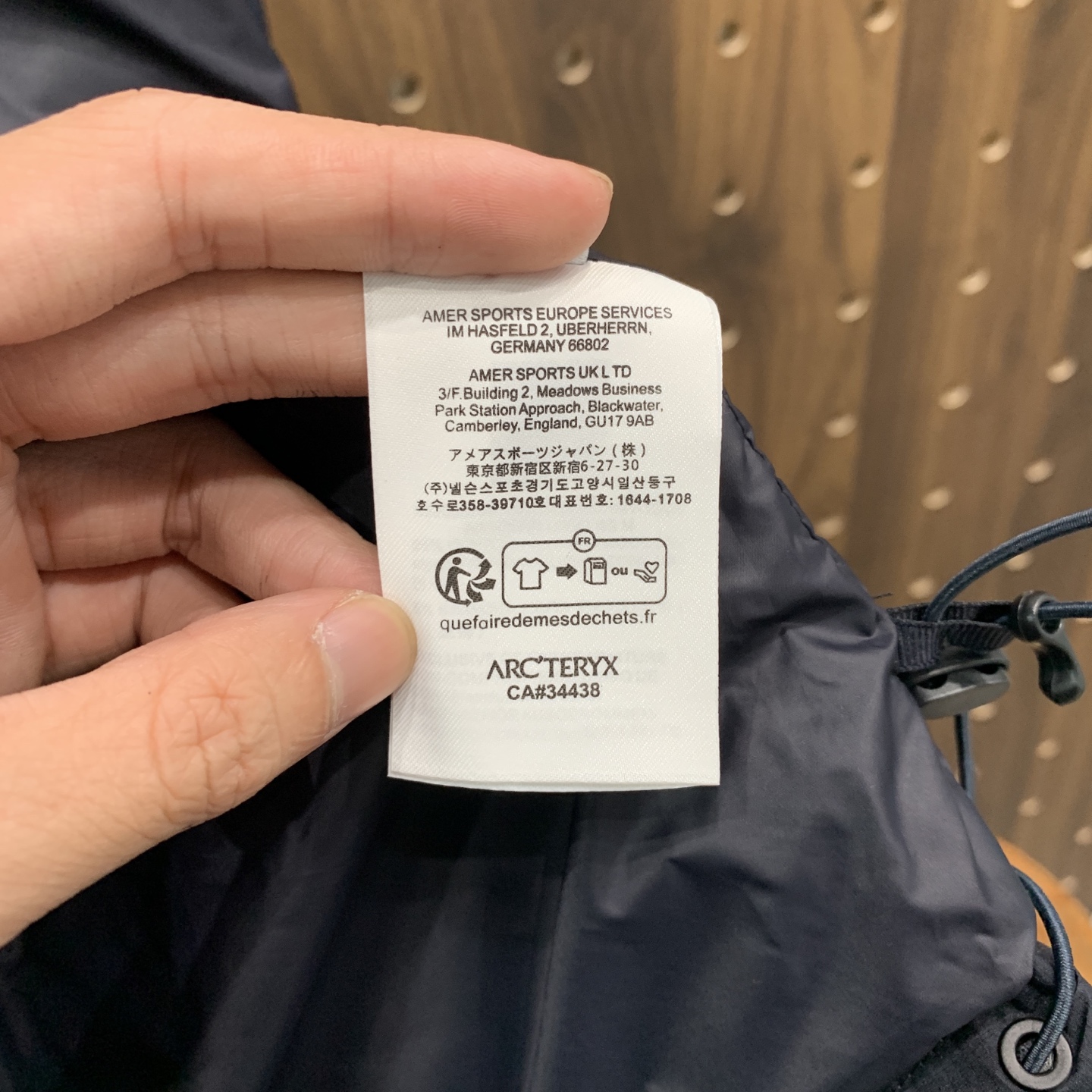 P始祖鸟棉服25ss早秋【新品】秋冬专柜新款休闲棉服外套！超前卫设计风格 细腻舒适 穿着非常轻便不易起皱