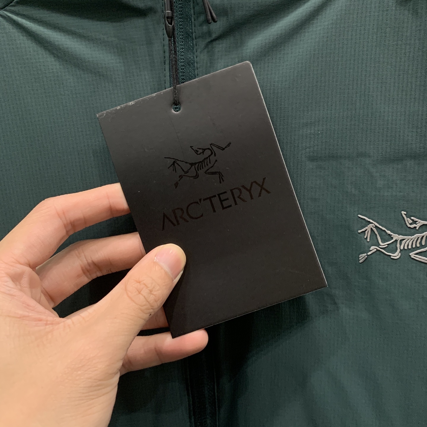 P始祖鸟棉服25ss早秋【新品】秋冬专柜新款休闲棉服外套！超前卫设计风格 细腻舒适 穿着非常轻便不易起皱