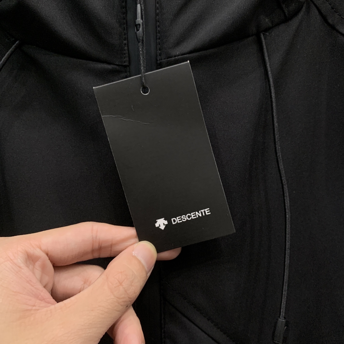 P迪桑特棉服25ss早秋【新品】秋冬专柜新款休闲棉服外套！超前卫设计风格 细腻舒适 穿着非常轻便不易起皱