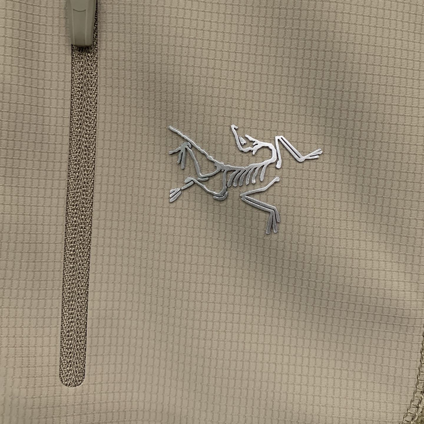 P始祖鸟摇粒绒外套25ss早秋【新品】秋冬专柜新款休闲外套！超前卫设计风格 细腻舒适 穿着非常轻便不易起