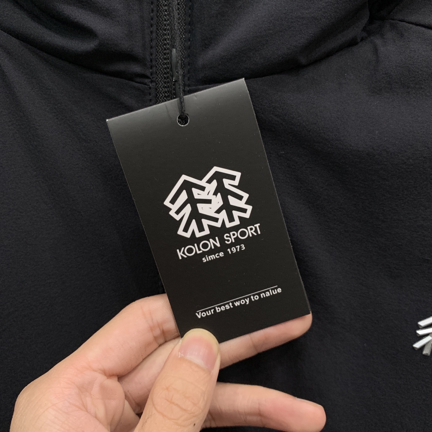 P可隆棉服25ss早秋【新品】秋冬专柜新款休闲棉服外套！超前卫设计风格 细腻舒适 穿着非常轻便不易起皱。