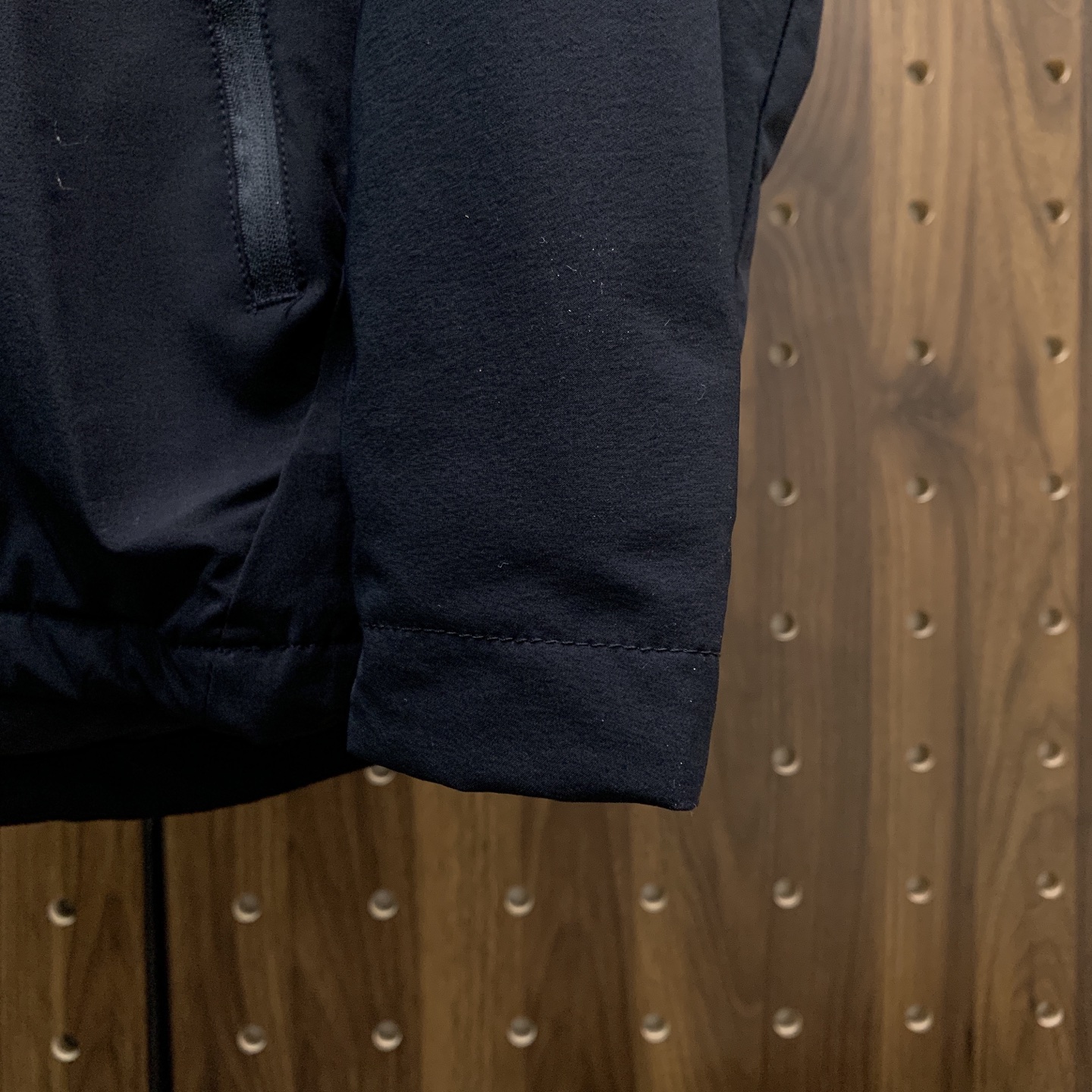 P可隆棉服25ss早秋【新品】秋冬专柜新款休闲棉服外套！超前卫设计风格 细腻舒适 穿着非常轻便不易起皱。