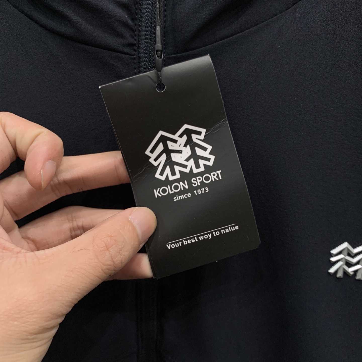 P可隆棉服25ss早秋【新品】秋冬专柜新款休闲棉服外套！超前卫设计风格 细腻舒适 穿着非常轻便不易起皱。