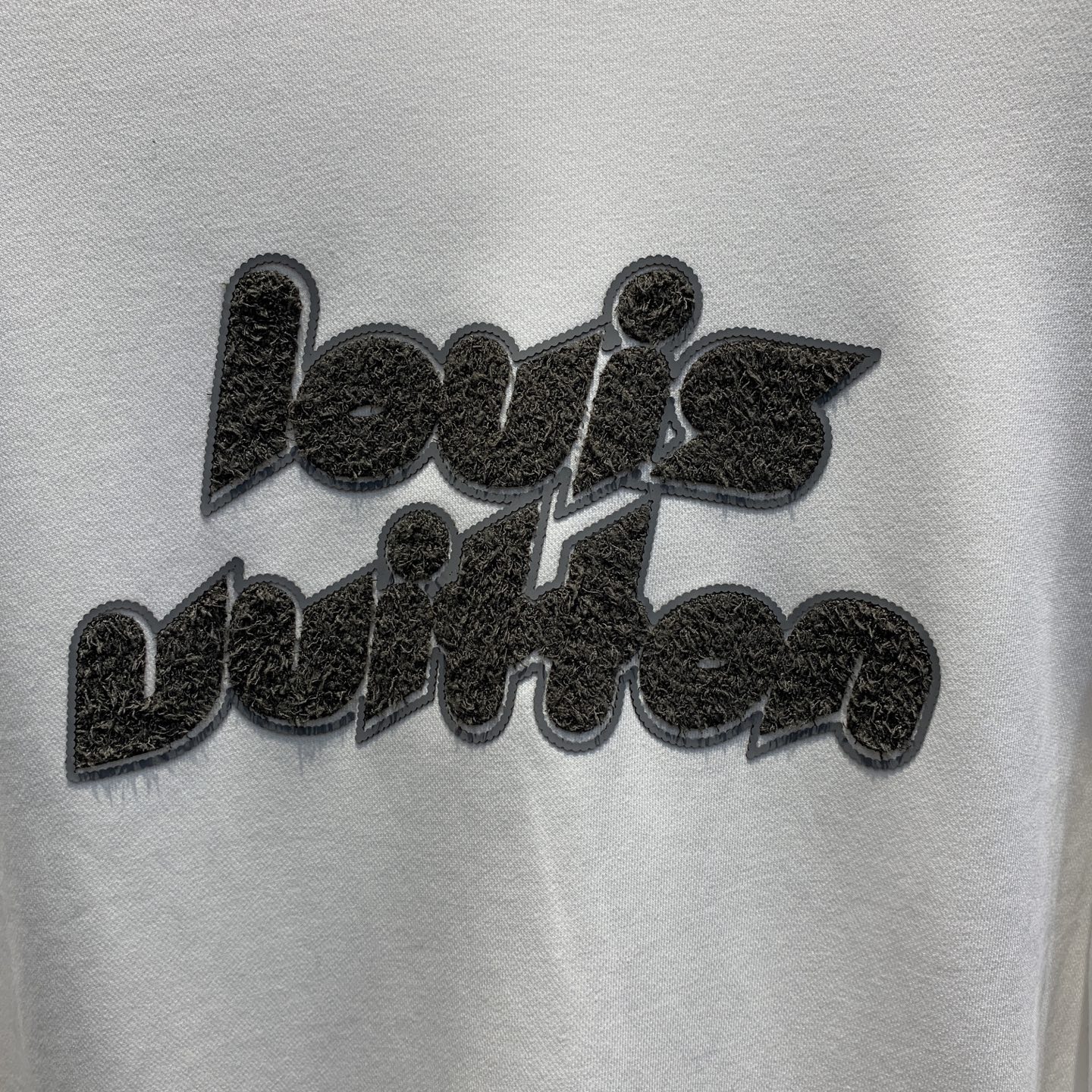 🌾 LV 25SS【新品】最新最顶级版本精美工艺圆领卫衣，最顶级的品质专柜原单套头衫，顶级制作工艺进口面