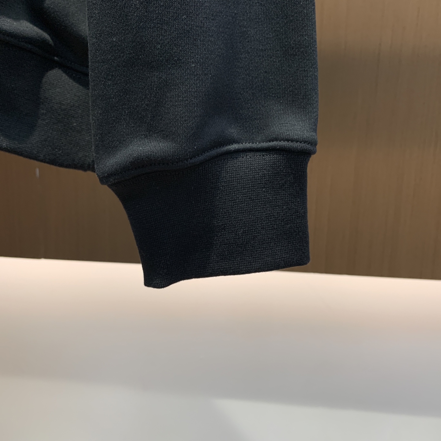 🌾 off 25SS【新品】最新最顶级版本精美工艺连帽卫衣，最顶级的品质专柜原单套头衫，顶级制作工艺进口