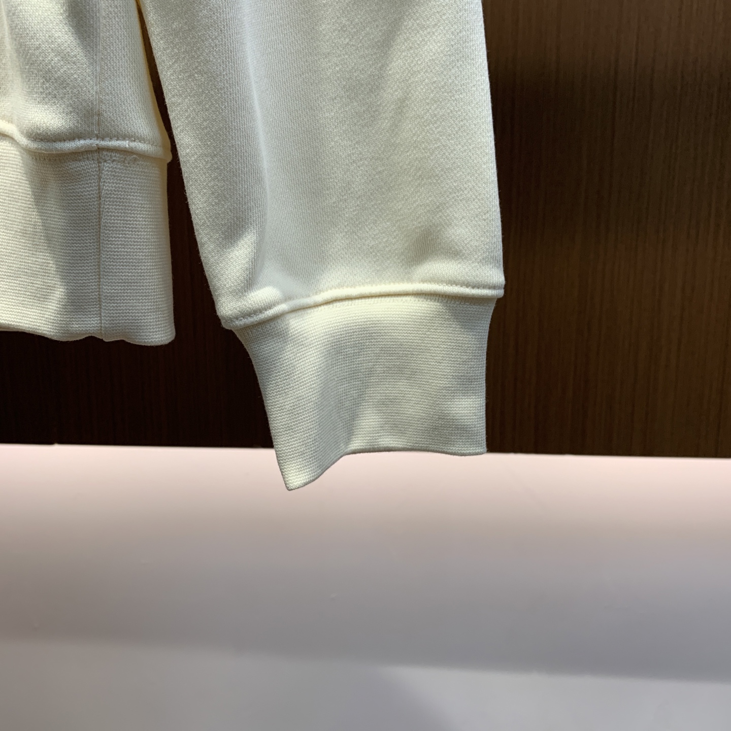 🌾 off 25SS【新品】最新最顶级版本精美工艺连帽卫衣，最顶级的品质专柜原单套头衫，顶级制作工艺进口