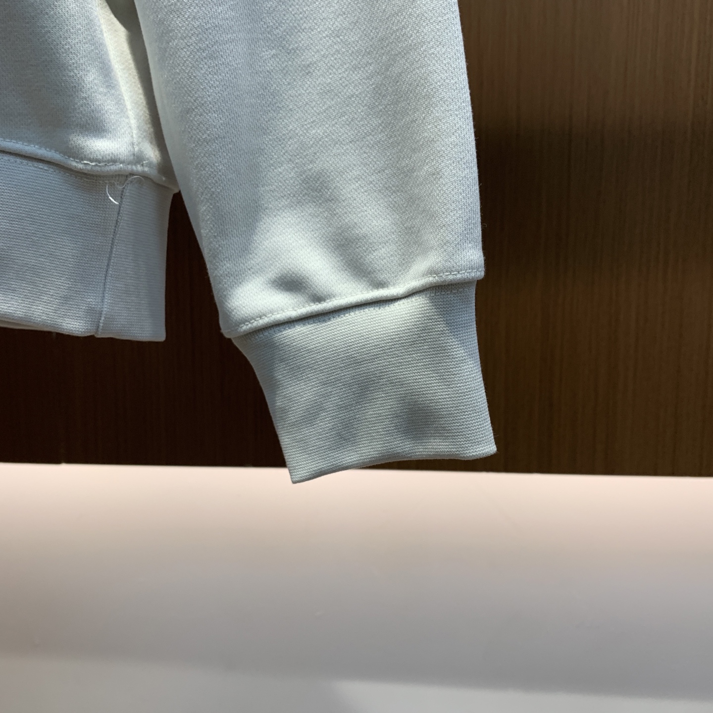 🌾 off 25SS【新品】最新最顶级版本精美工艺连帽卫衣，最顶级的品质专柜原单套头衫，顶级制作工艺进口