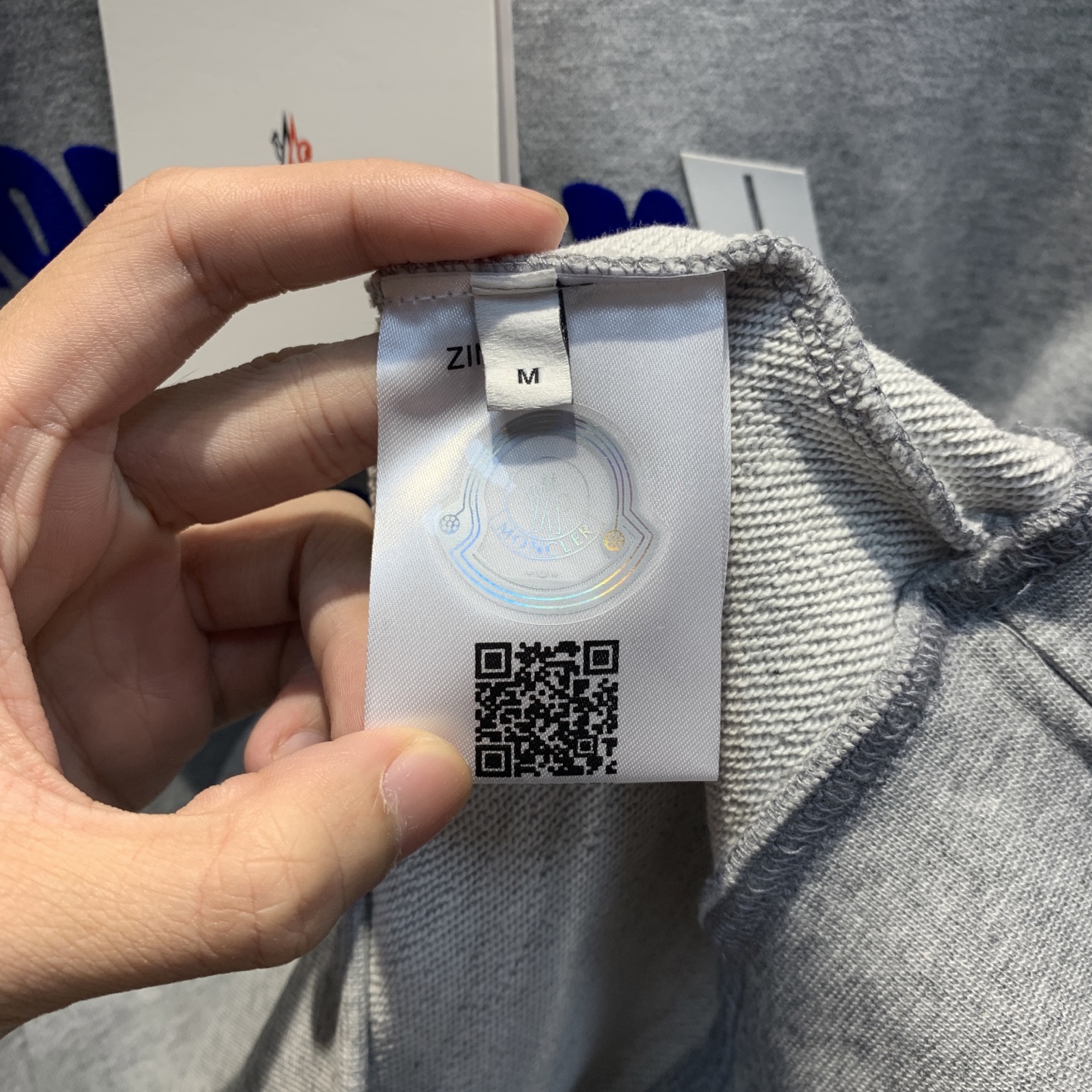 🌾蒙口25SS【新品】最新最顶级版本精美工艺连帽卫衣，最顶级的品质专柜原单套头衫，顶级制作工艺进口面料，