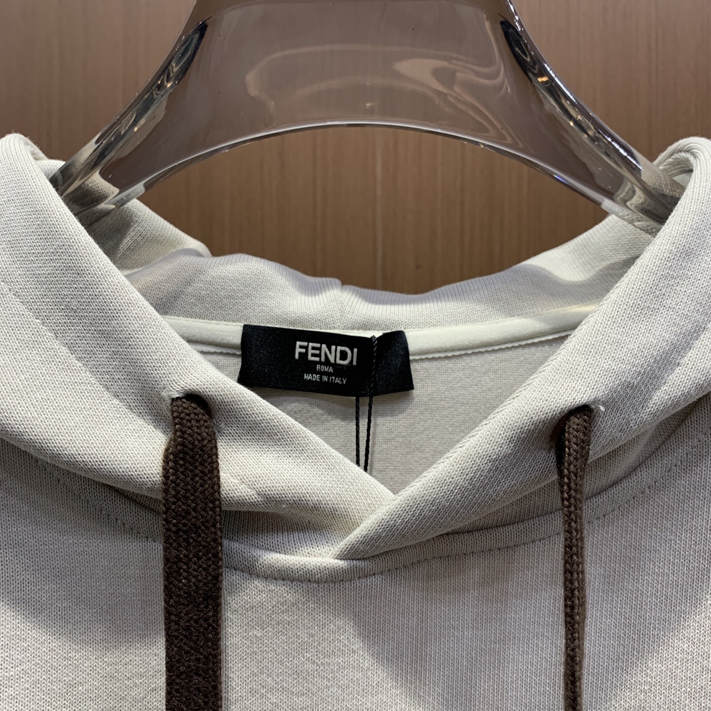 🌾芬迪25SS【新品】最新最顶级版本精美工艺连帽卫衣，最顶级的品质专柜原单套头衫，顶级制作工艺进口面料，