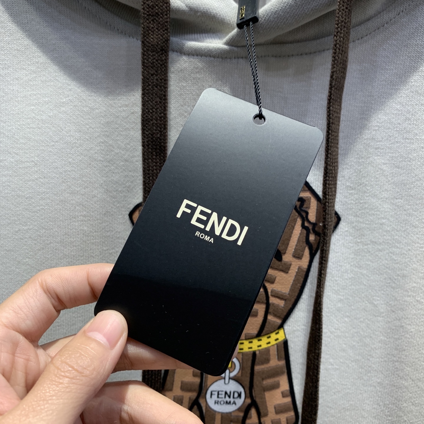 🌾芬迪25SS【新品】最新最顶级版本精美工艺连帽卫衣，最顶级的品质专柜原单套头衫，顶级制作工艺进口面料，