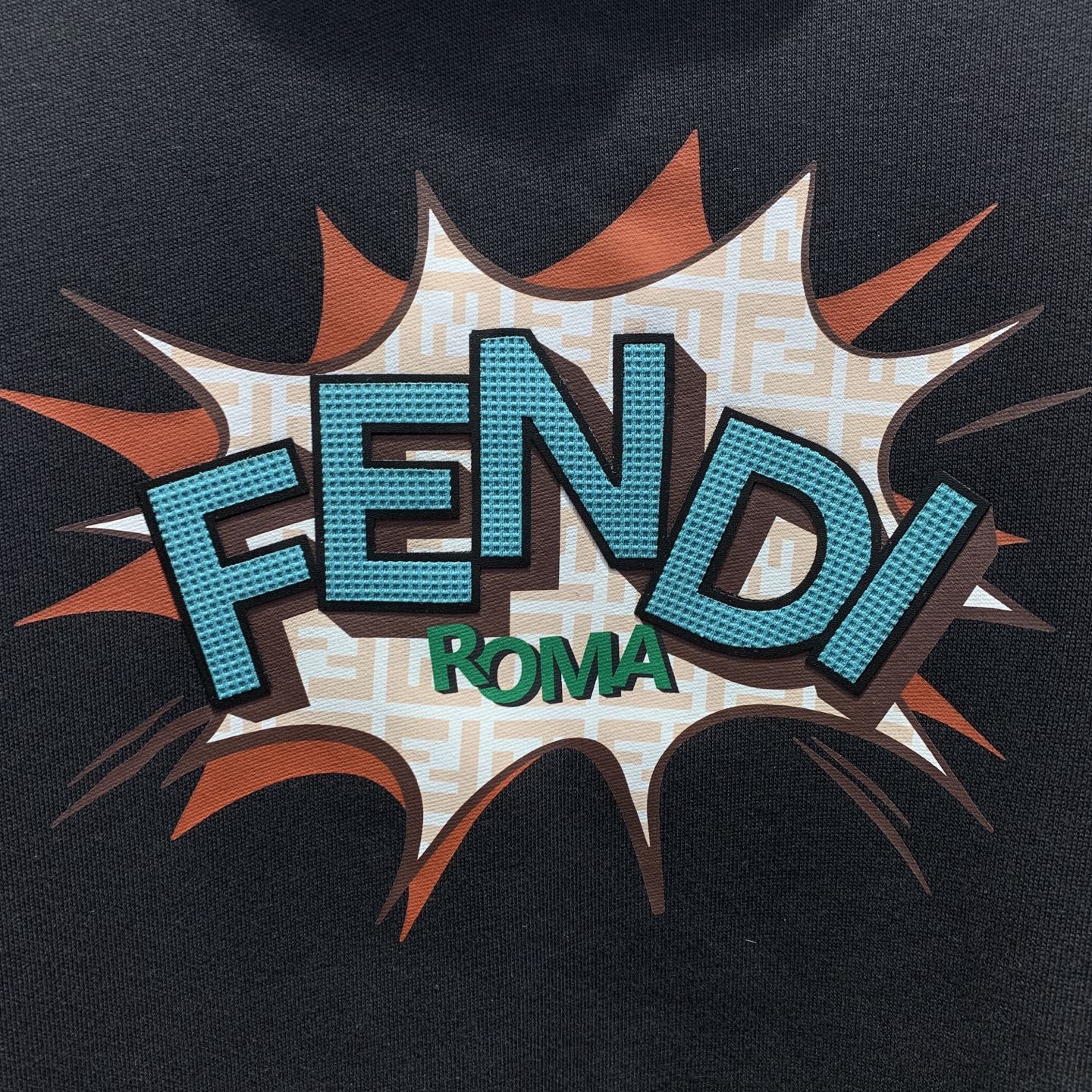 🌾巴宝莉25SS【新品】最新最顶级版本精美工艺连帽卫衣，最顶级的品质专柜原单套头衫，顶级制作工艺进口面料