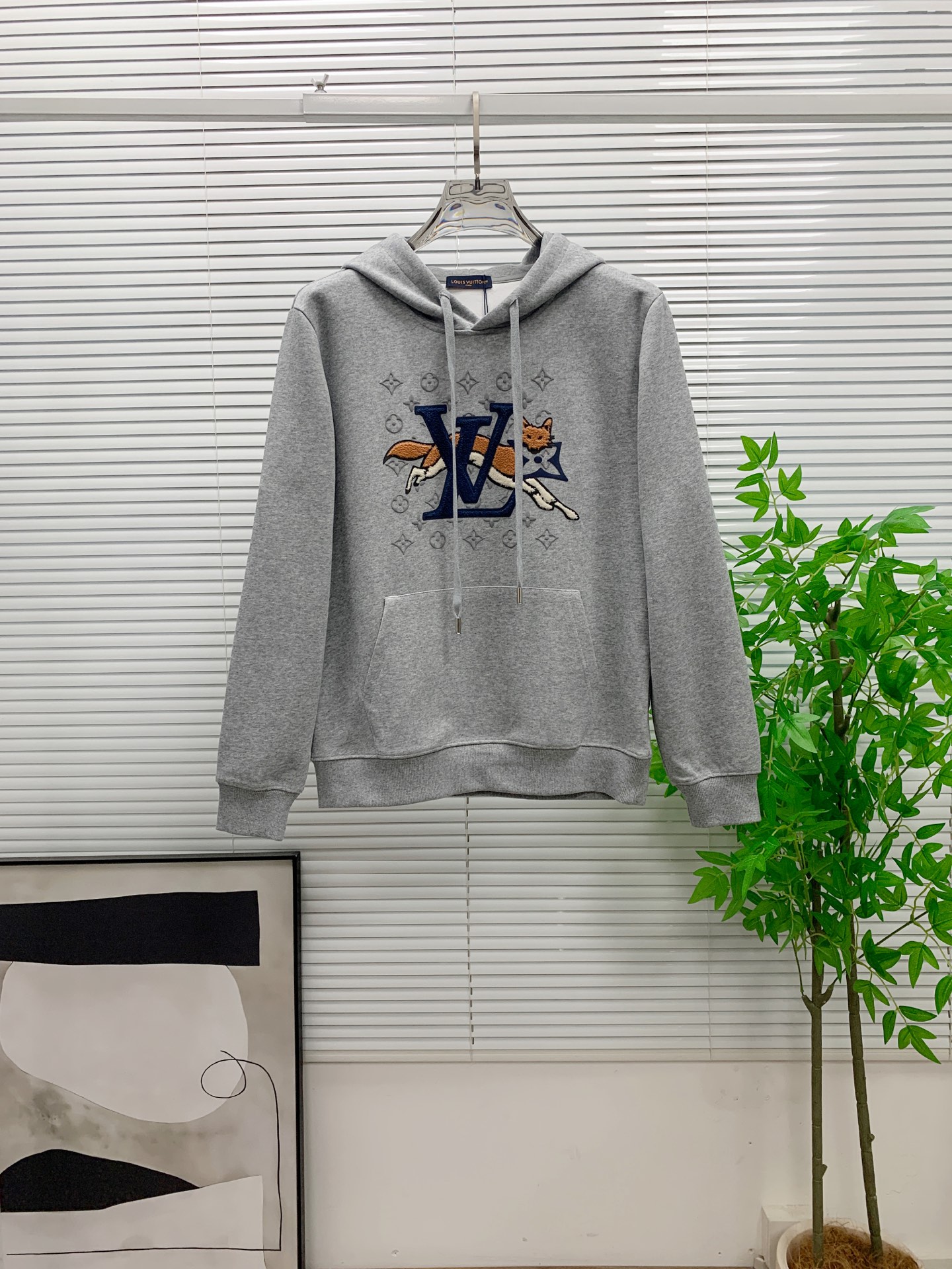 🌾LV 25SS【新品】最新最顶级版本精美工艺连帽卫衣，最顶级的品质专柜原单套头衫，顶级制作工艺进口面料