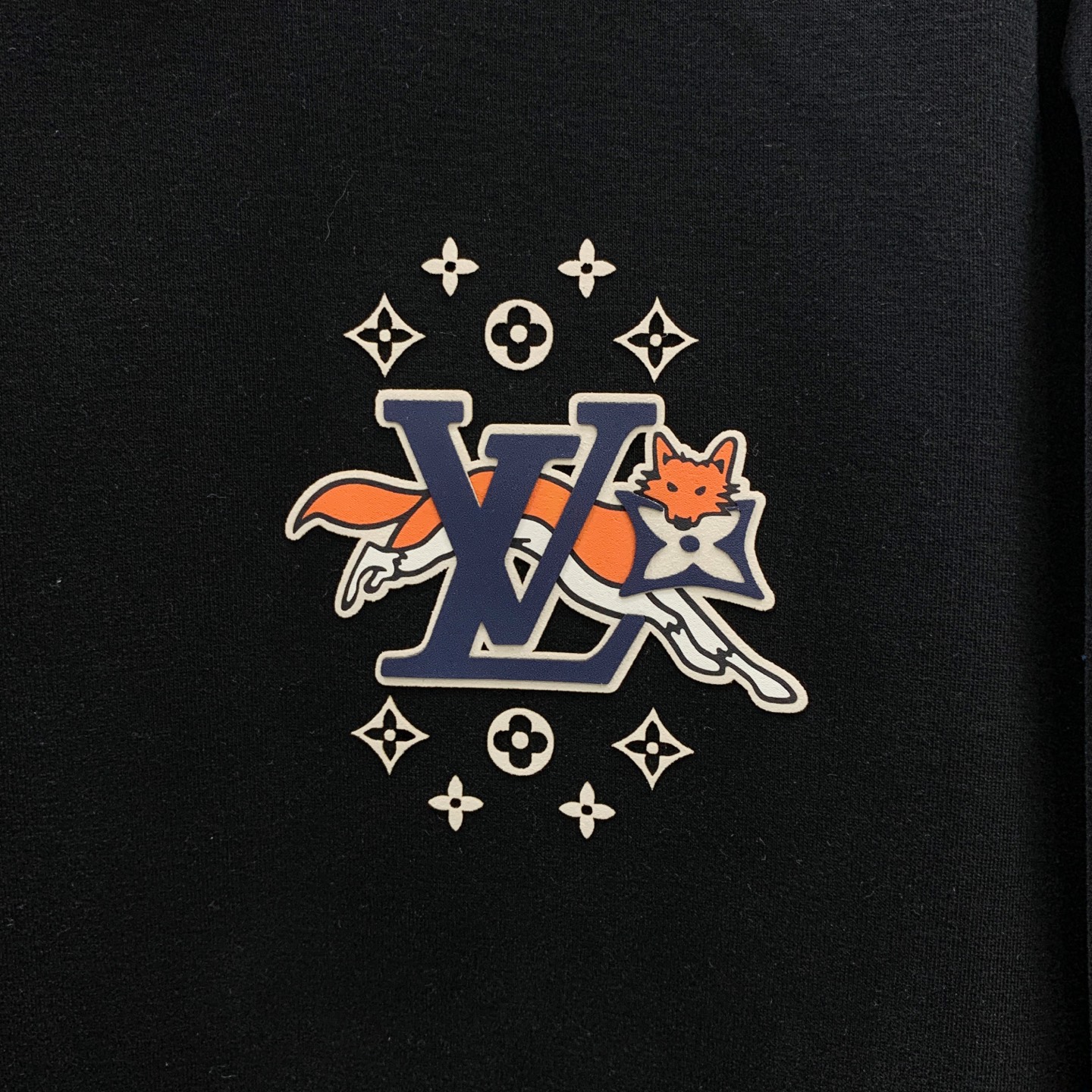 🌾LV 25SS【新品】最新最顶级版本精美工艺连帽卫衣，最顶级的品质专柜原单套头衫，顶级制作工艺进口面料