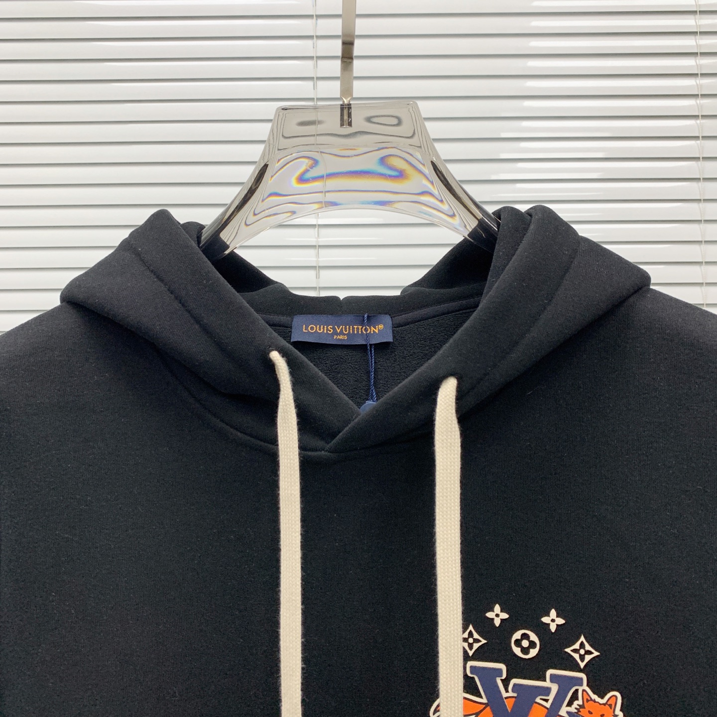 🌾LV 25SS【新品】最新最顶级版本精美工艺连帽卫衣，最顶级的品质专柜原单套头衫，顶级制作工艺进口面料