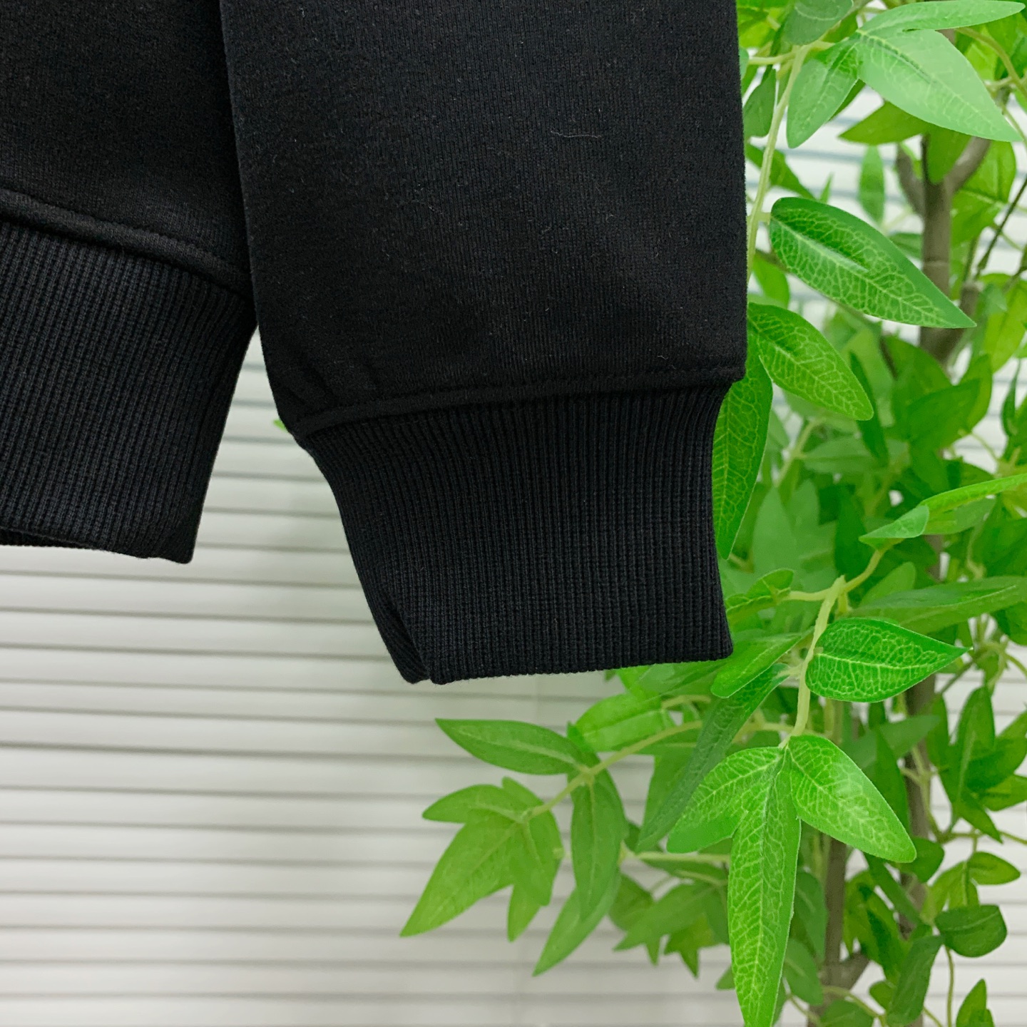 🌾LV 25SS【新品】最新最顶级版本精美工艺连帽卫衣，最顶级的品质专柜原单套头衫，顶级制作工艺进口面料