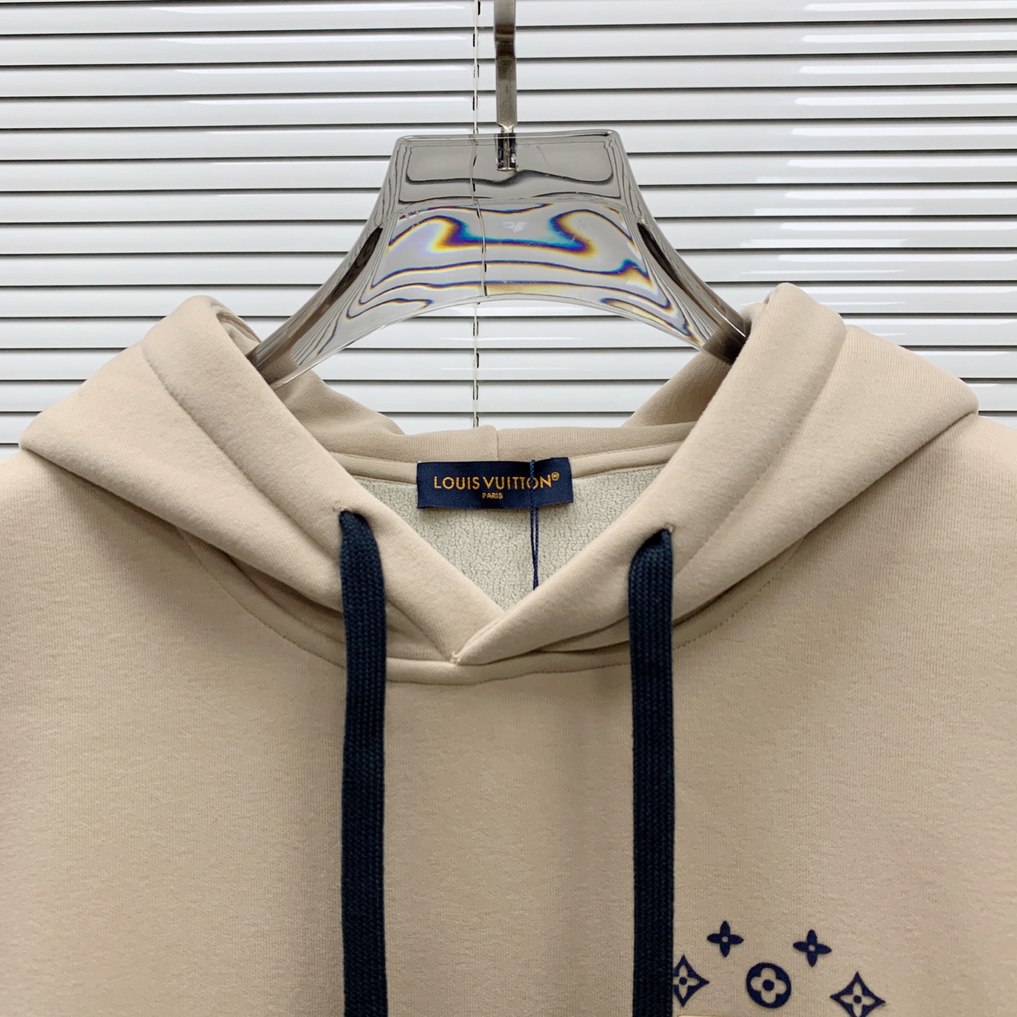 🌾LV 25SS【新品】最新最顶级版本精美工艺连帽卫衣，最顶级的品质专柜原单套头衫，顶级制作工艺进口面料