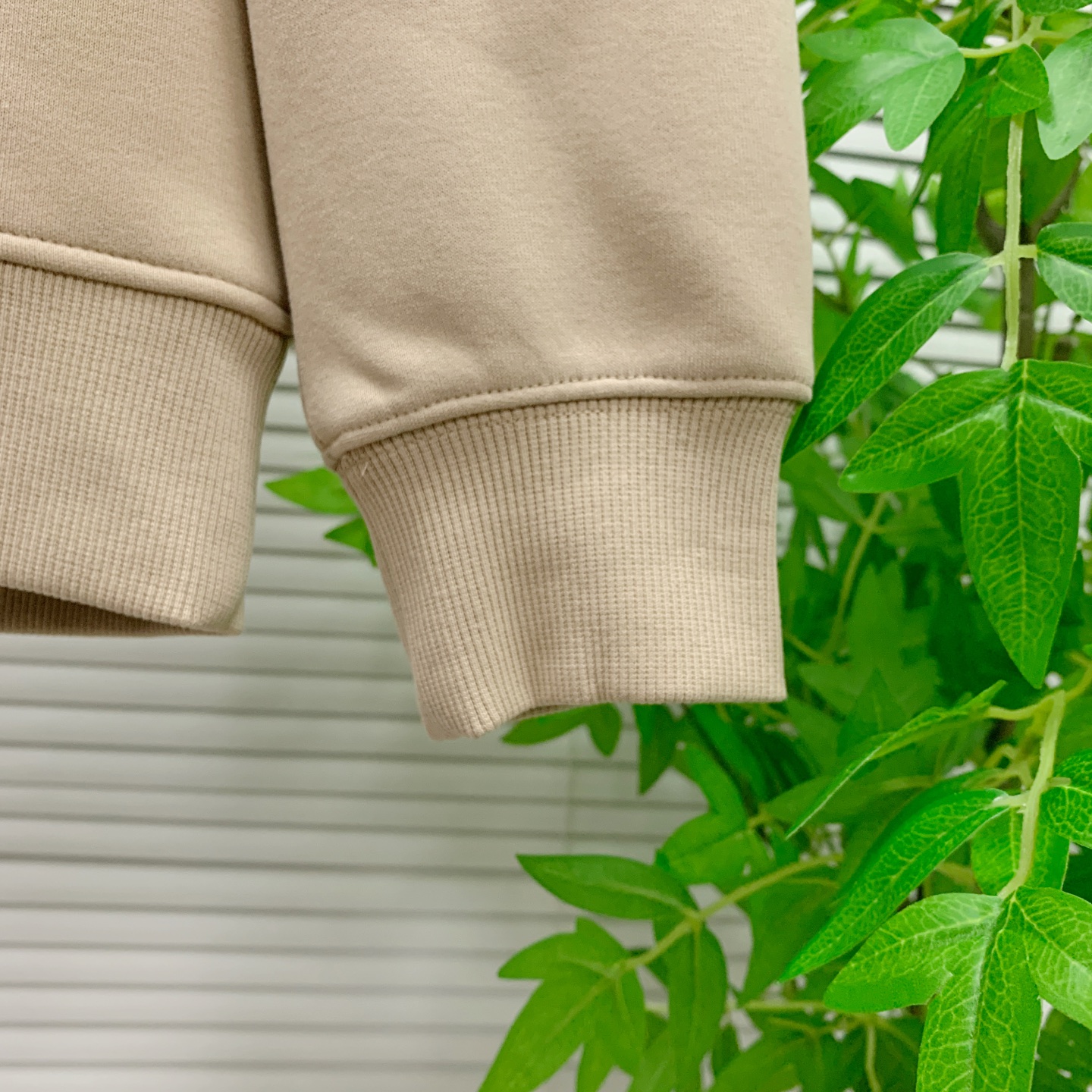 🌾LV 25SS【新品】最新最顶级版本精美工艺连帽卫衣，最顶级的品质专柜原单套头衫，顶级制作工艺进口面料