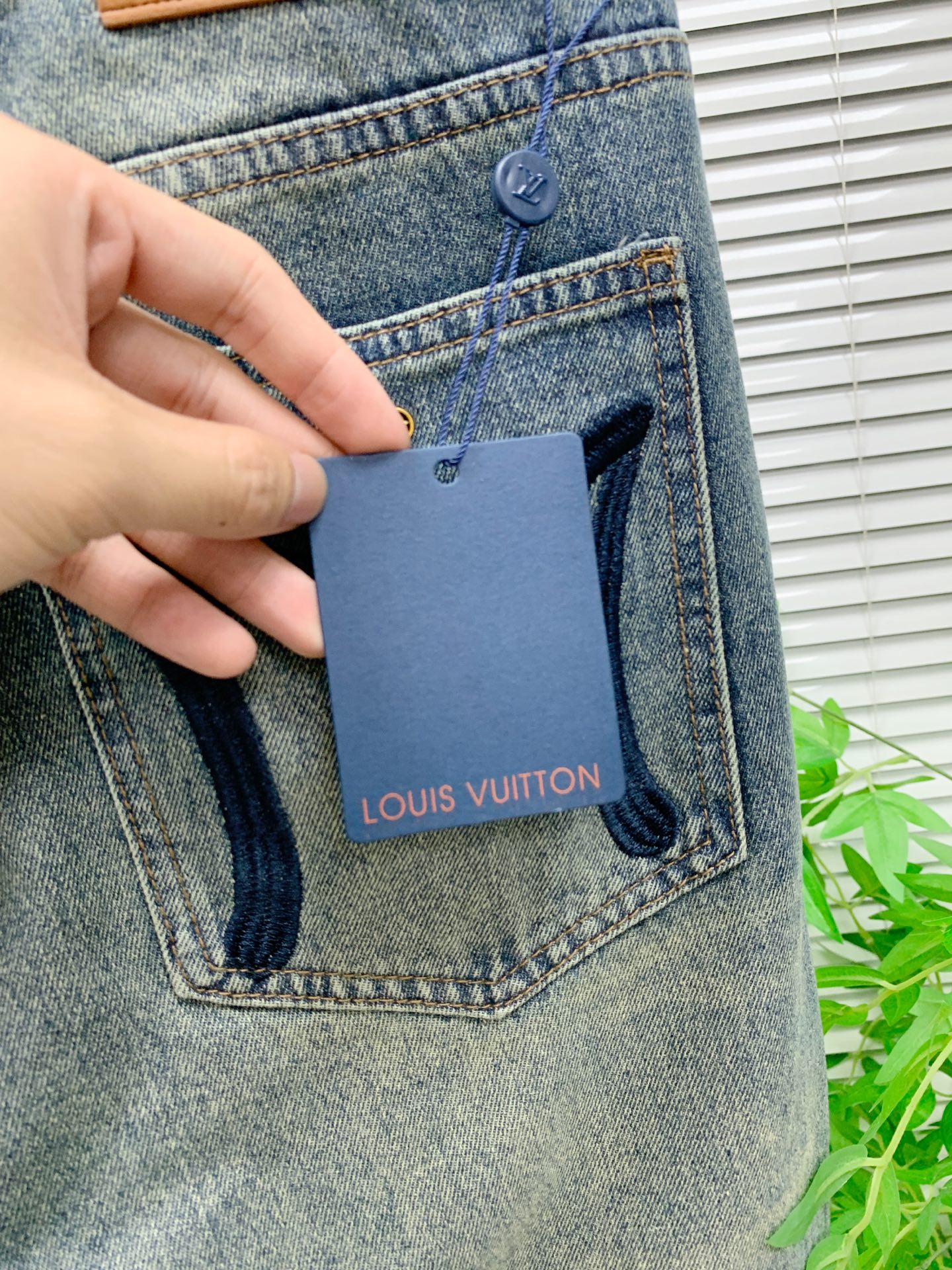 P LV【新品】高端独家发售 26SS四季款超燃炸街系列之最牛仔裤 独家隆重推出 原版定制高端品质面料 
