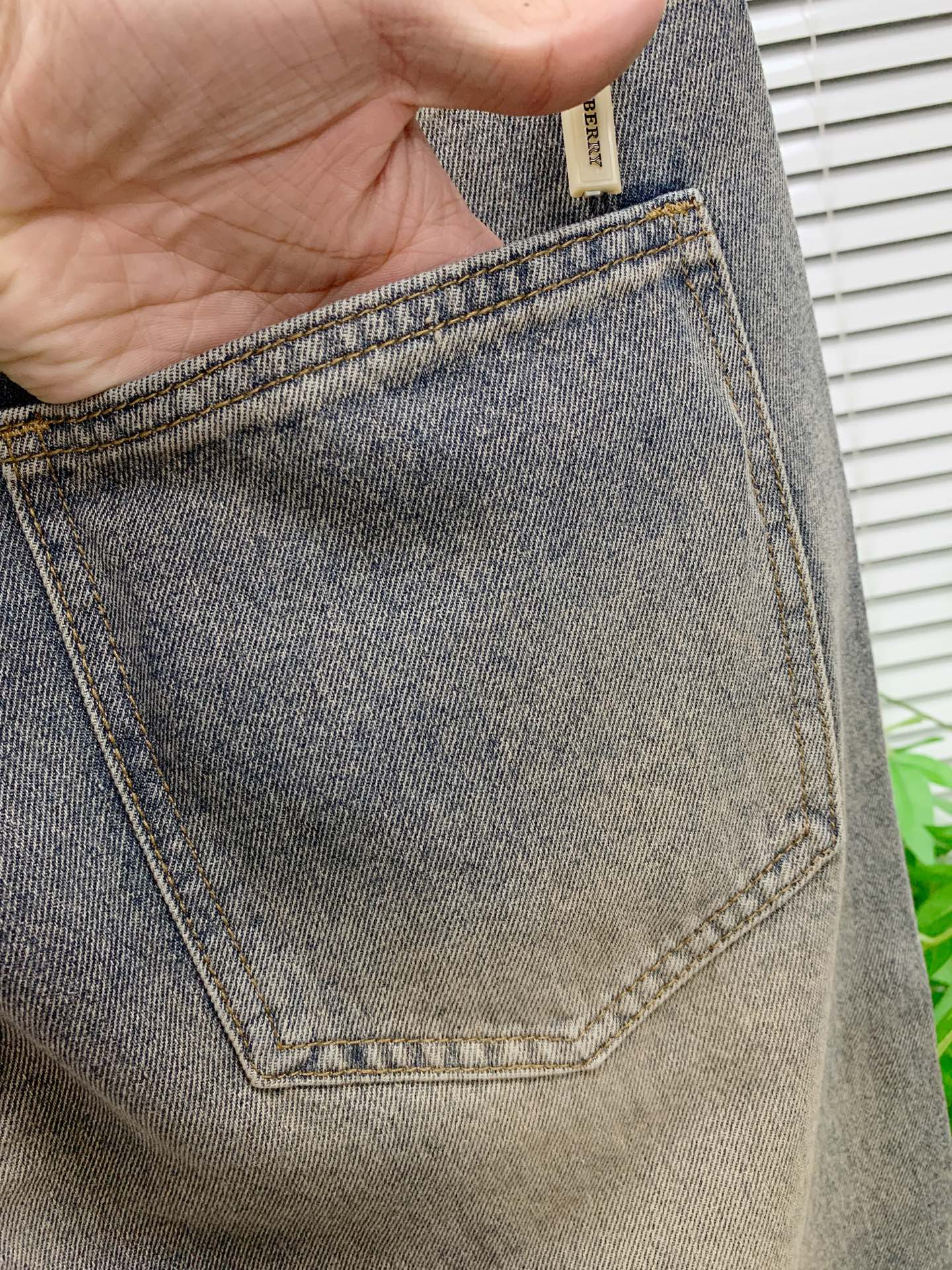 P 巴宝莉【新品】高端独家发售 26SS四季款超燃炸街系列之最牛仔裤 独家隆重推出 原版定制高端品质面料