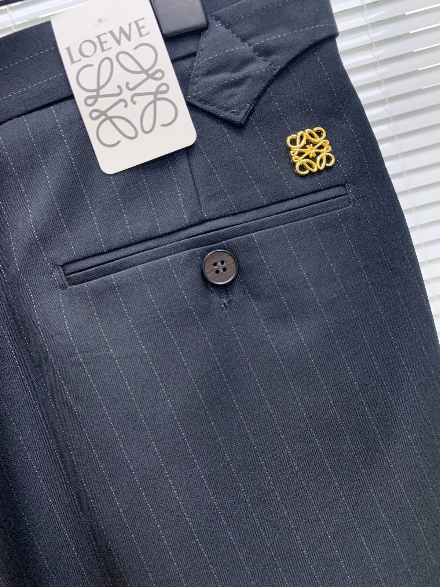 🔥罗意威26年新款正装休闲西裤🔥专柜热销款 品味与价值共享 颜色超级好看 身穿着非常舒适 低调不失奢华 