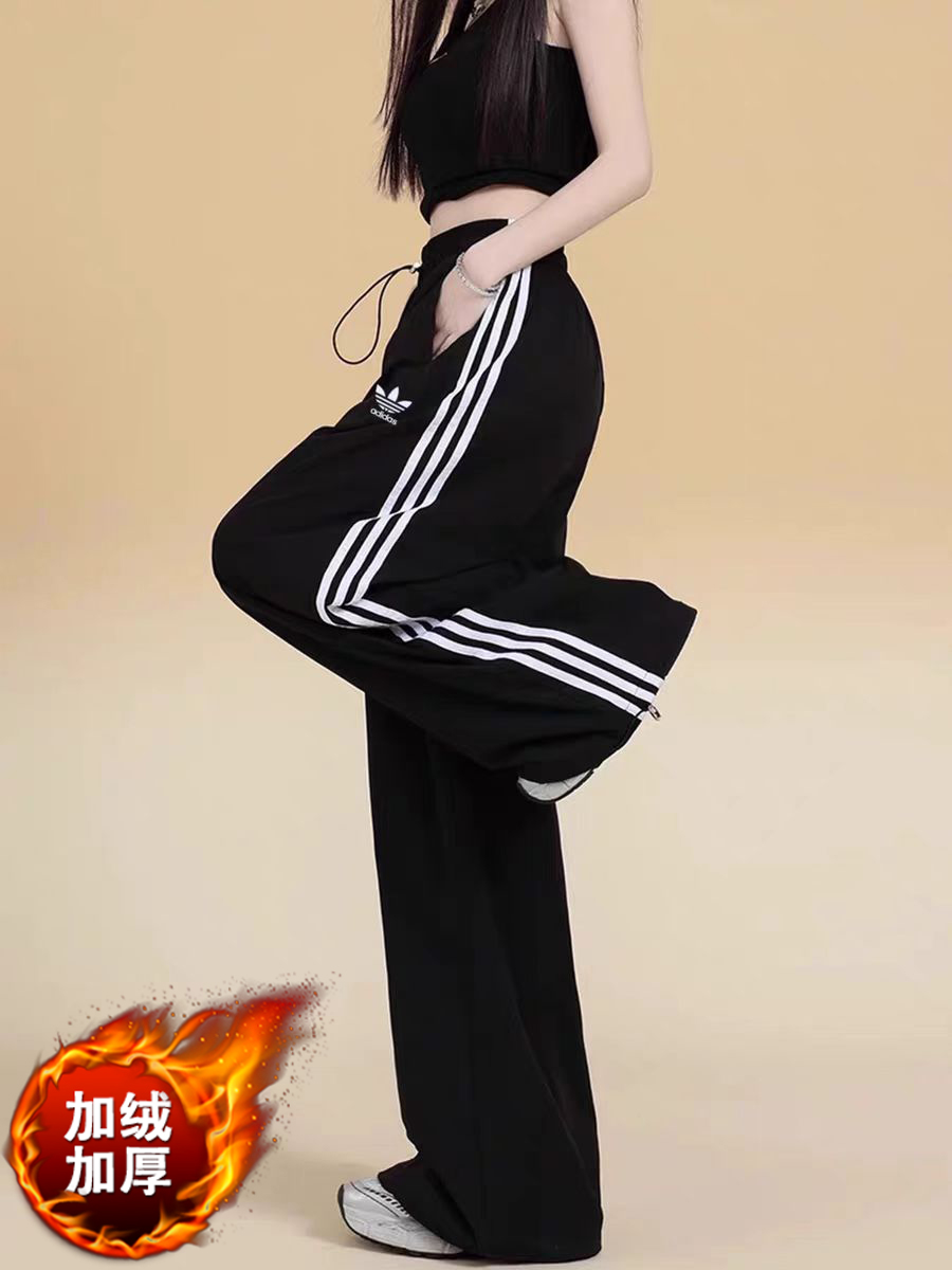 _dj49sLMZA3Z7qMewC-QluHvvs3KOs9gjKKtg5_A