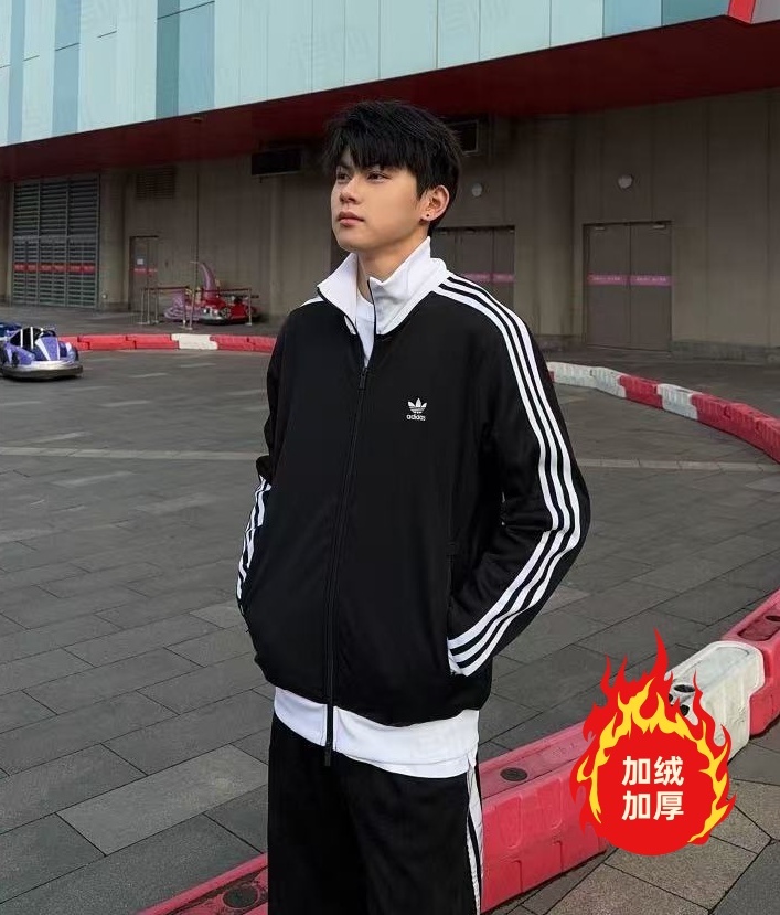 _djY9sL1vy-MepCczxNhB4NO5-q0ka_s9LHwkrNA