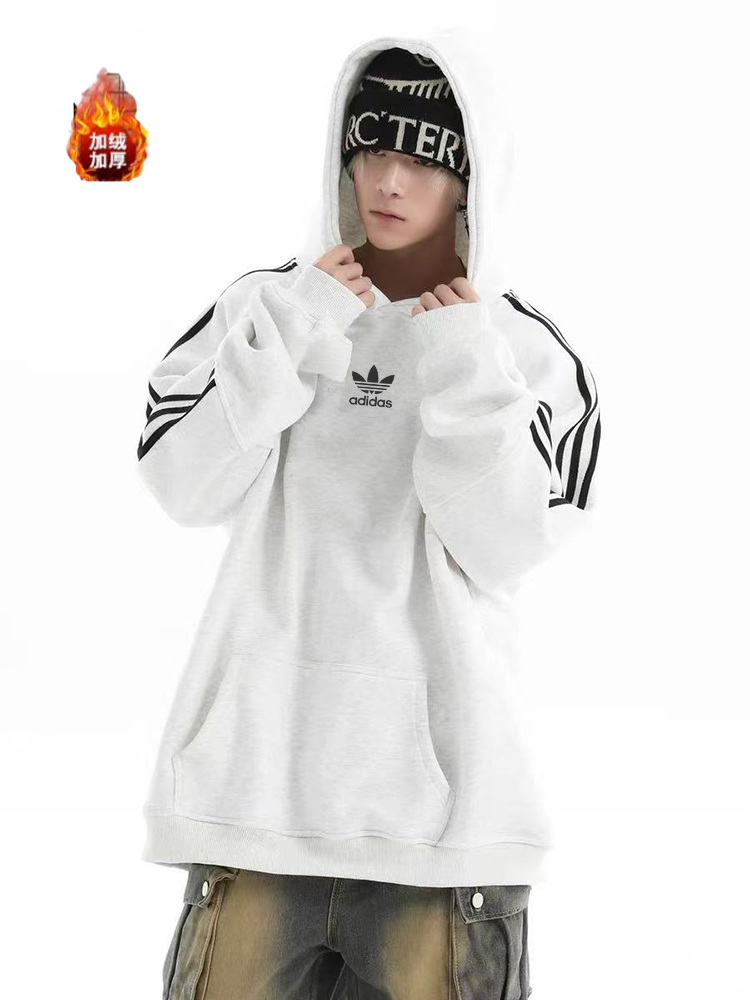 _djP9s5YpfipIUXLBXNIdoX-Ks-BI1-kWjVI1IkQ