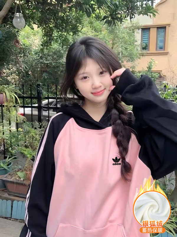 _d_29sQN6Ec8u063SUsTbGUFO28sz7BNzIiJc5Cw