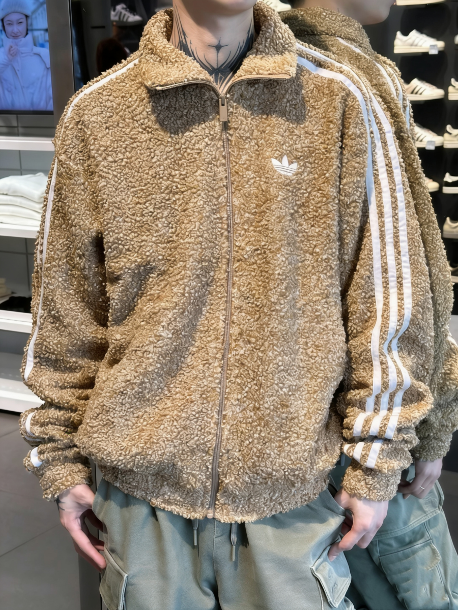 _d9D9s0WWmSKQSnrk1YDVe2cs0ywpp62UbNw_pNg