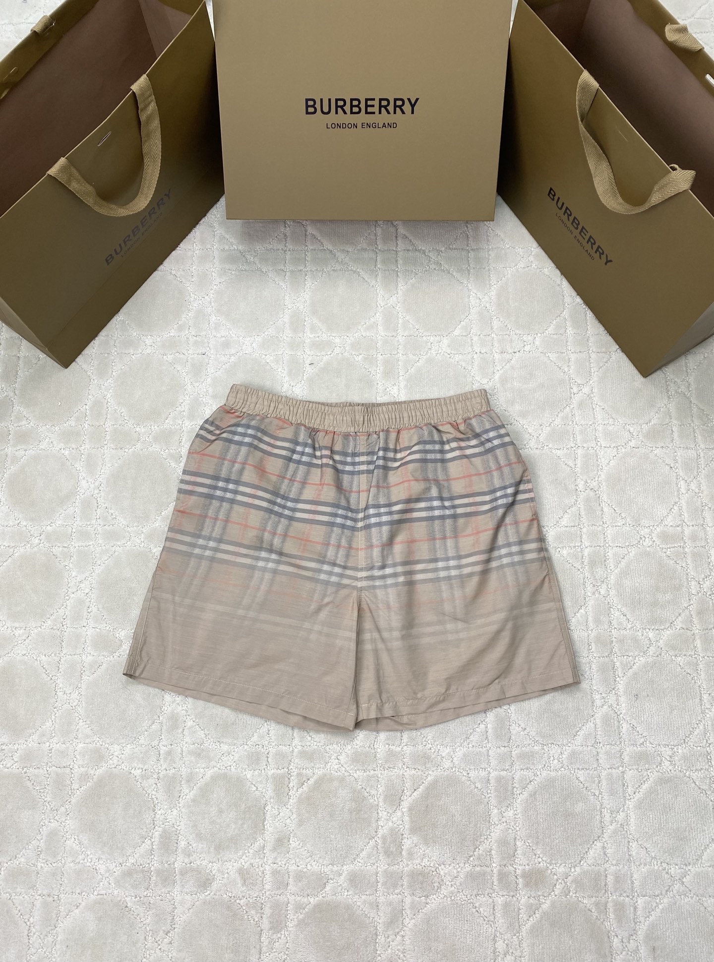 버버리 2026SS 남성 반바지 78173 Burberry Shorts