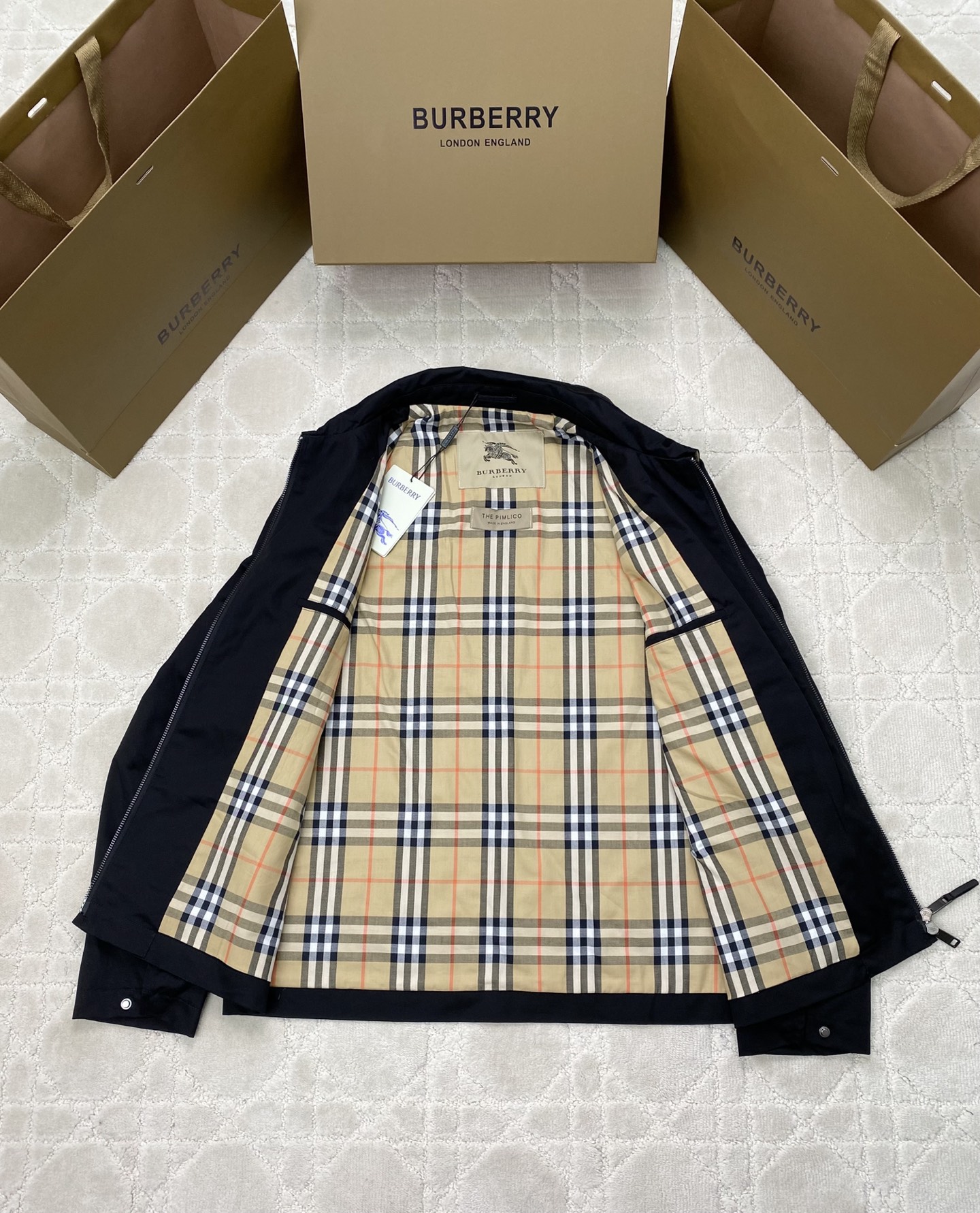 버버리 남성 자켓 26FW 상세 이미지 3