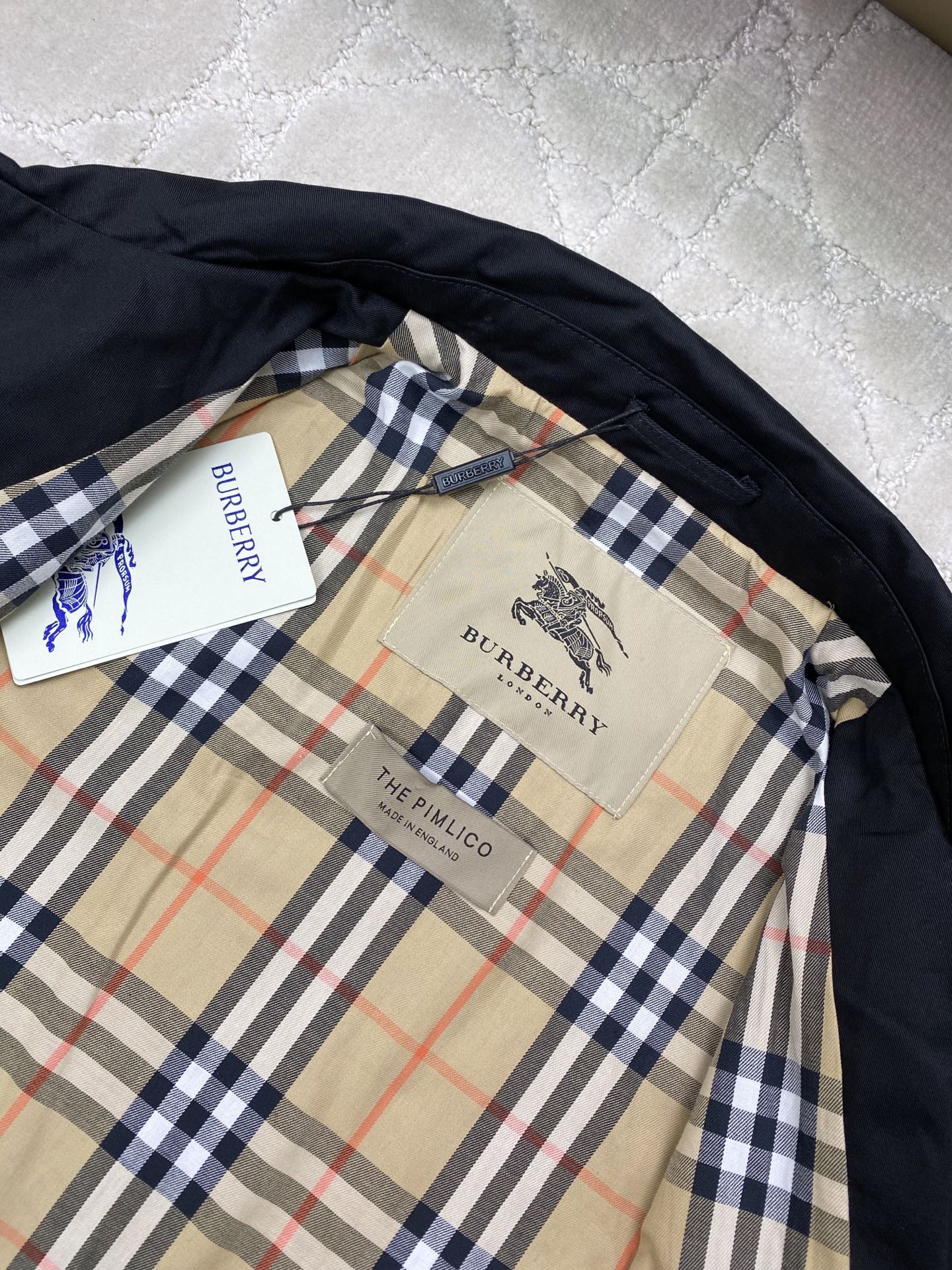 버버리 남성 자켓 26FW 상세 이미지 4