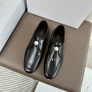 Supplier in China The Row Shoes Single Layer Rubber Sheepskin Vintage
