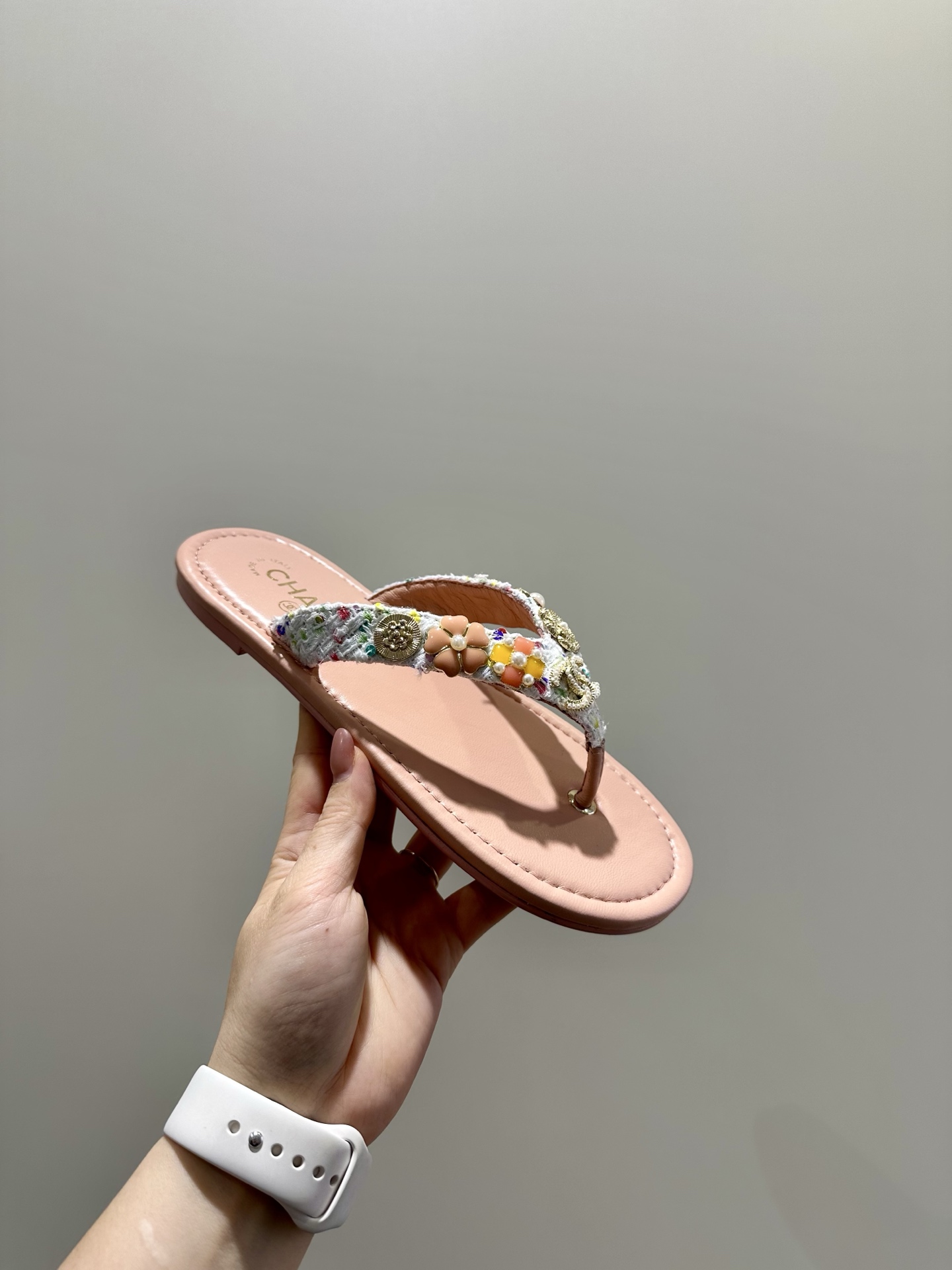 NO:255051,Details, split-toe shoes19860909细节,分趾鞋,Women's Shoes