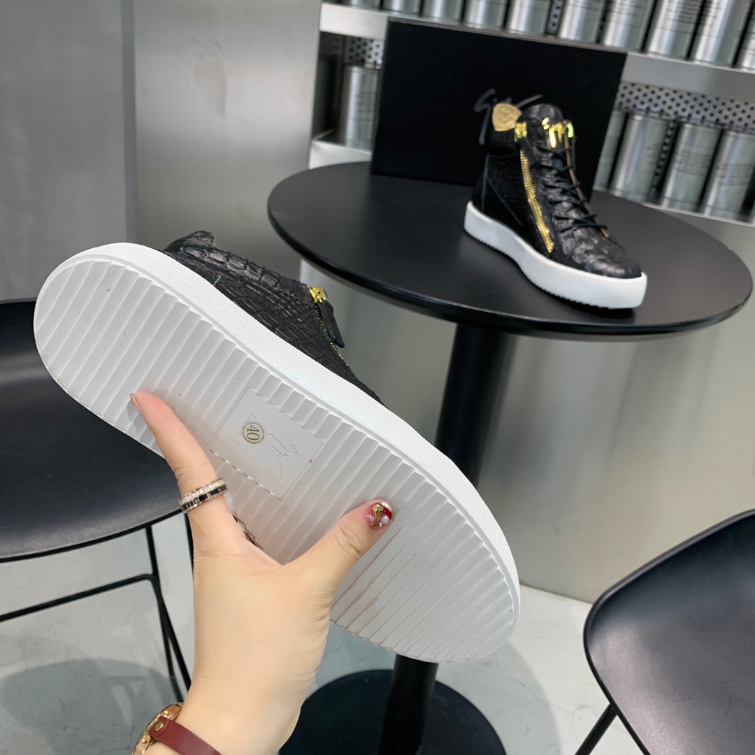 、，（）1:1（1:1）Giuseppe Zanotti1:1，． ¡Giuseppe Zanotti, de moda y único, zapatos de los hombres casuale