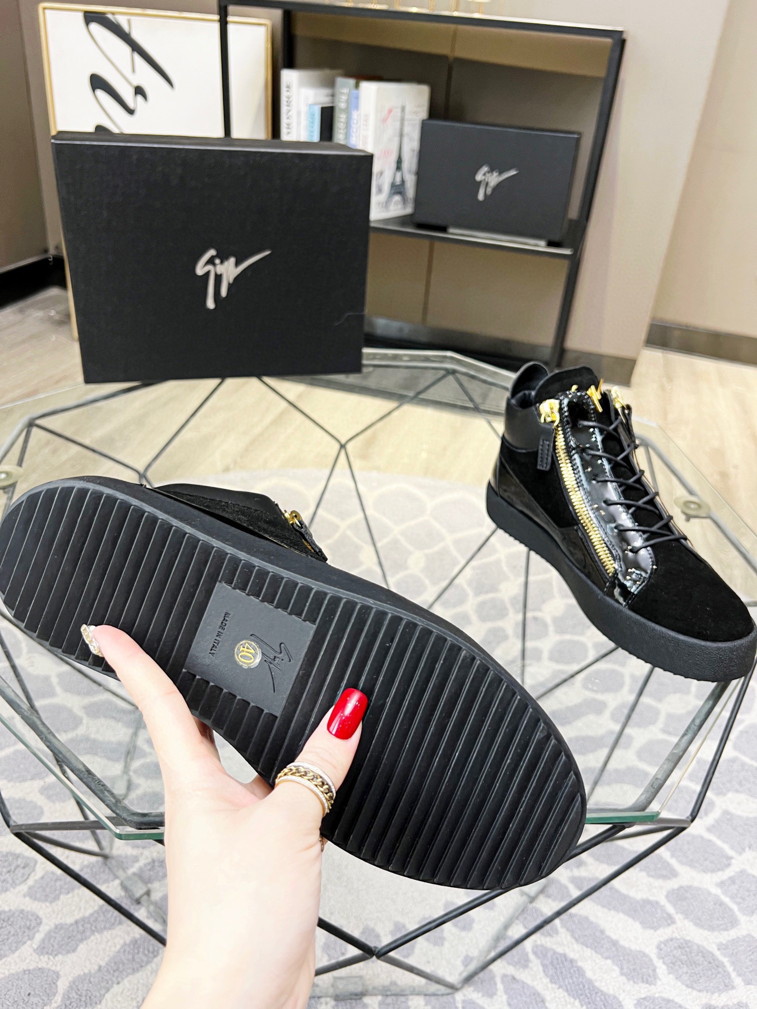 、，（）1:1（1:1）Giuseppe Zanotti1:1，． ¡Giuseppe Zanotti, de moda y único, zapatos de los hombres casuale