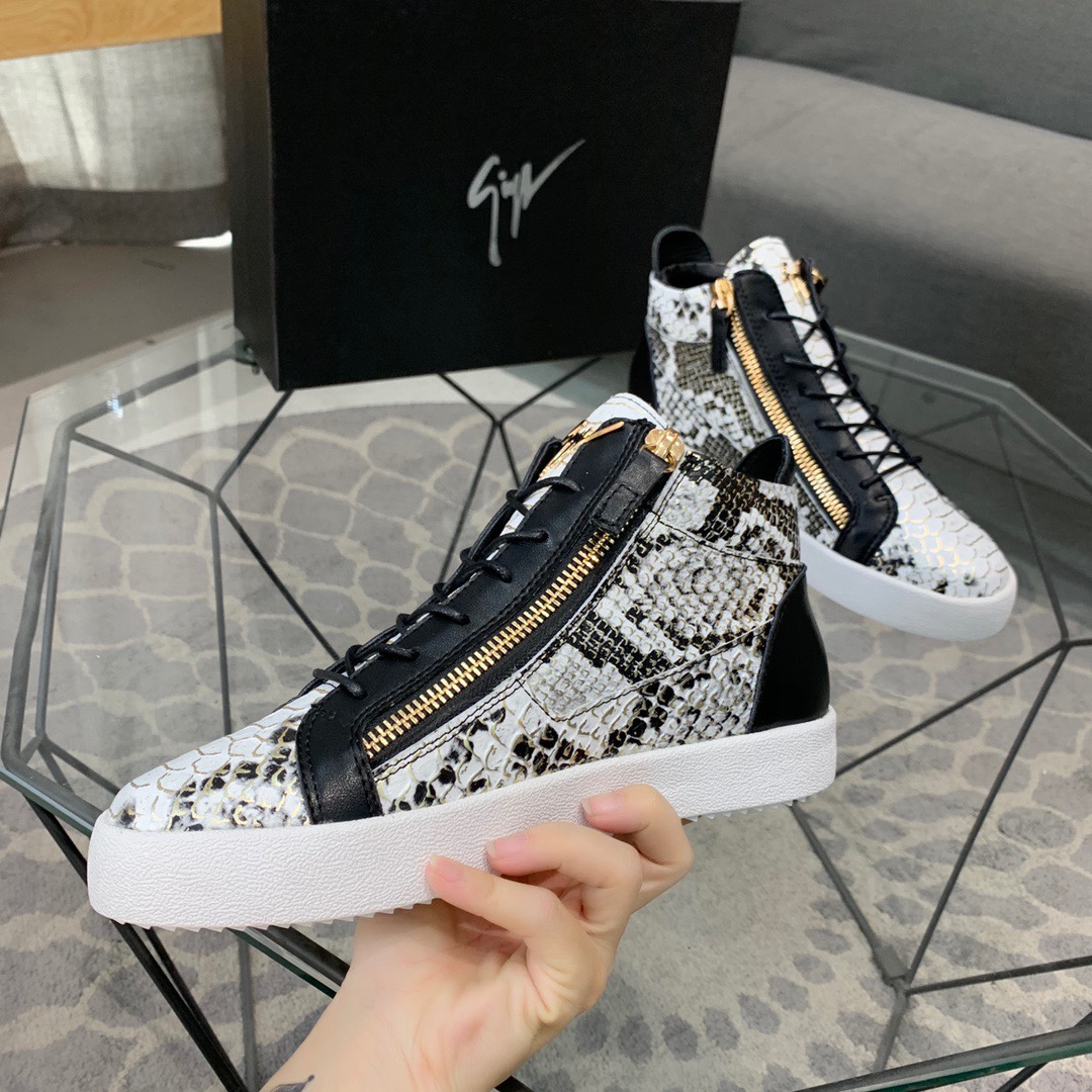 、，（）1:1（1:1）Giuseppe Zanotti1:1，． ¡Giuseppe Zanotti, de moda y único, zapatos de los hombres casuale