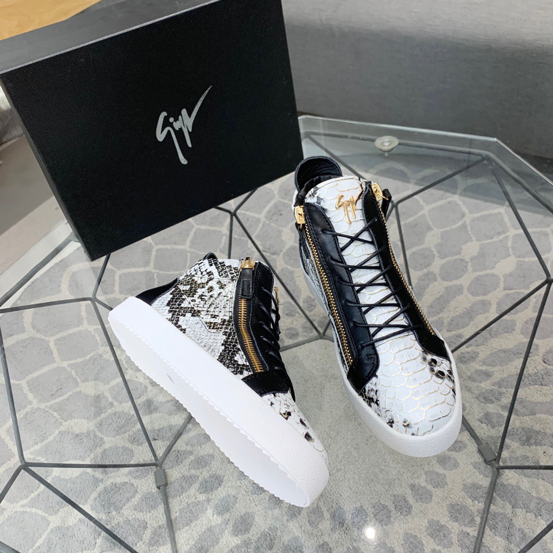 、，（）1:1（1:1）Giuseppe Zanotti1:1，． ¡Giuseppe Zanotti, de moda y único, zapatos de los hombres casuale