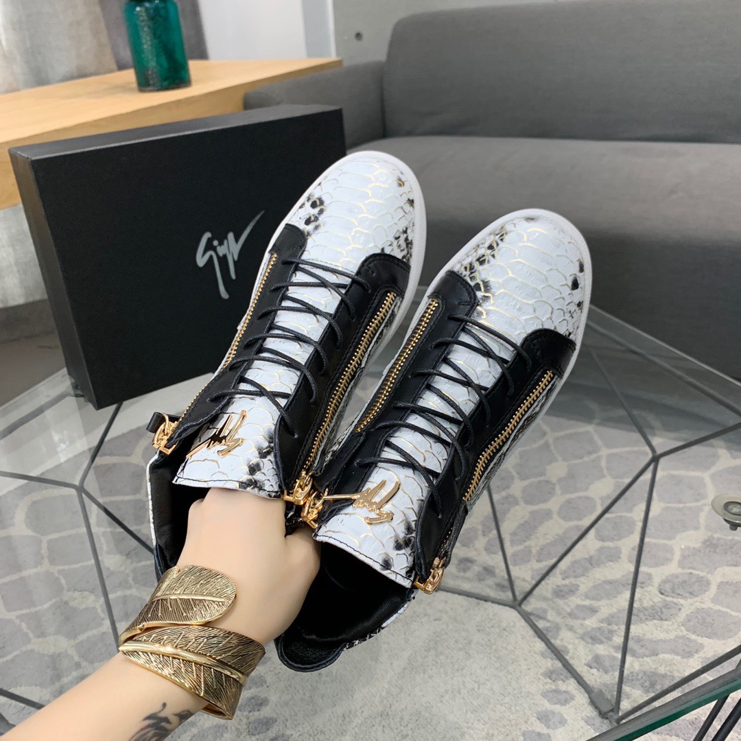 、，（）1:1（1:1）Giuseppe Zanotti1:1，． ¡Giuseppe Zanotti, de moda y único, zapatos de los hombres casuale